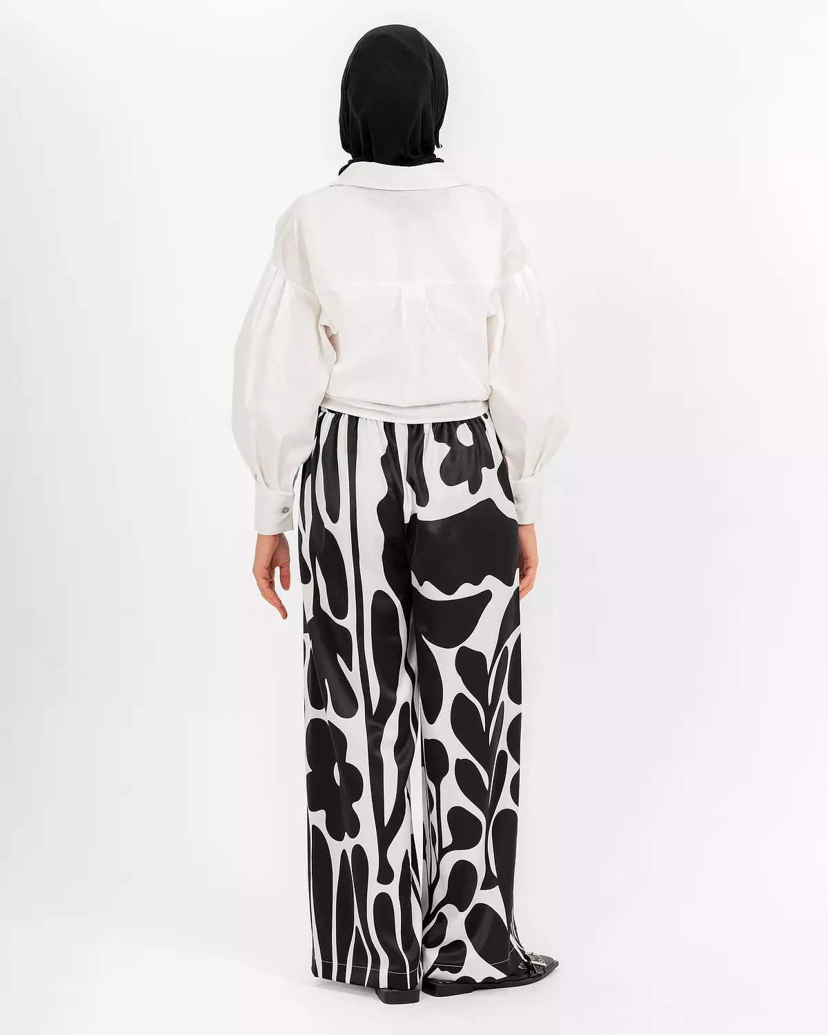 Black and White Floral Pants 3