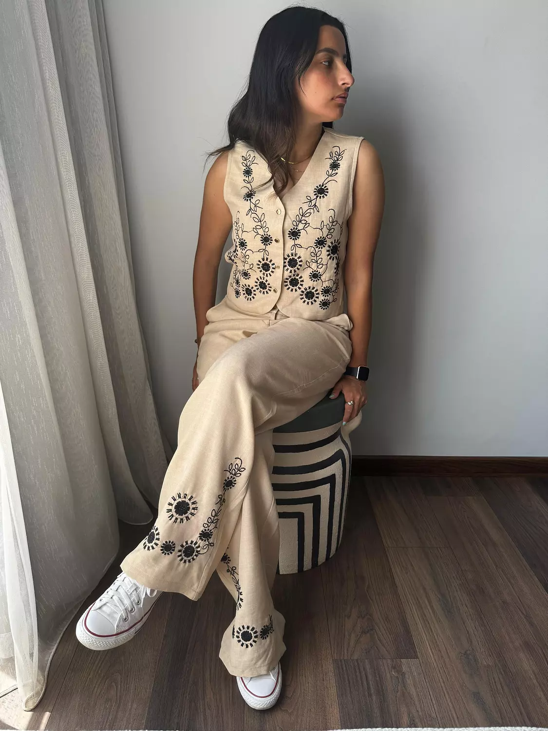 Sunkissed Linen Ensemble. image