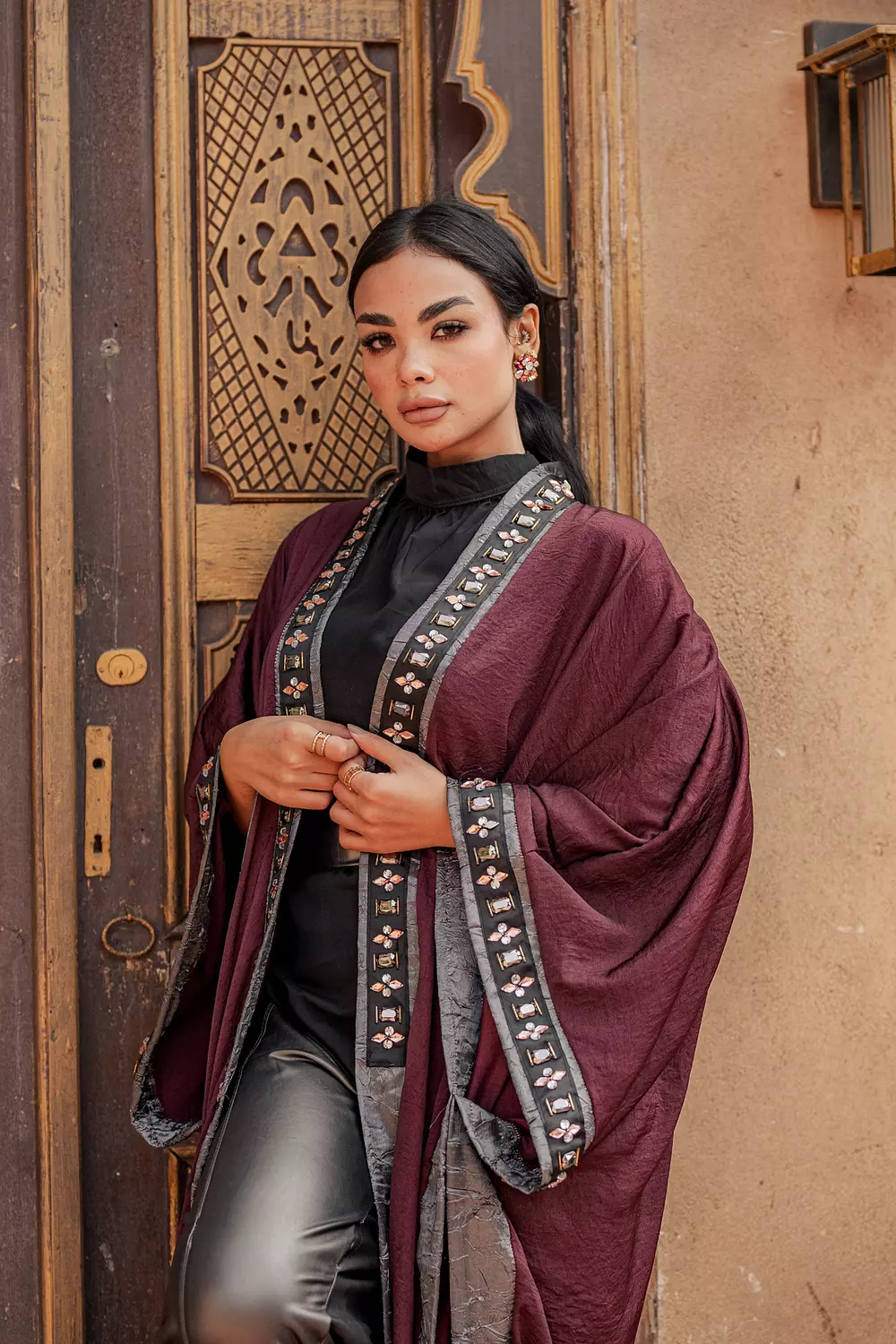 Burgandy kaftan image