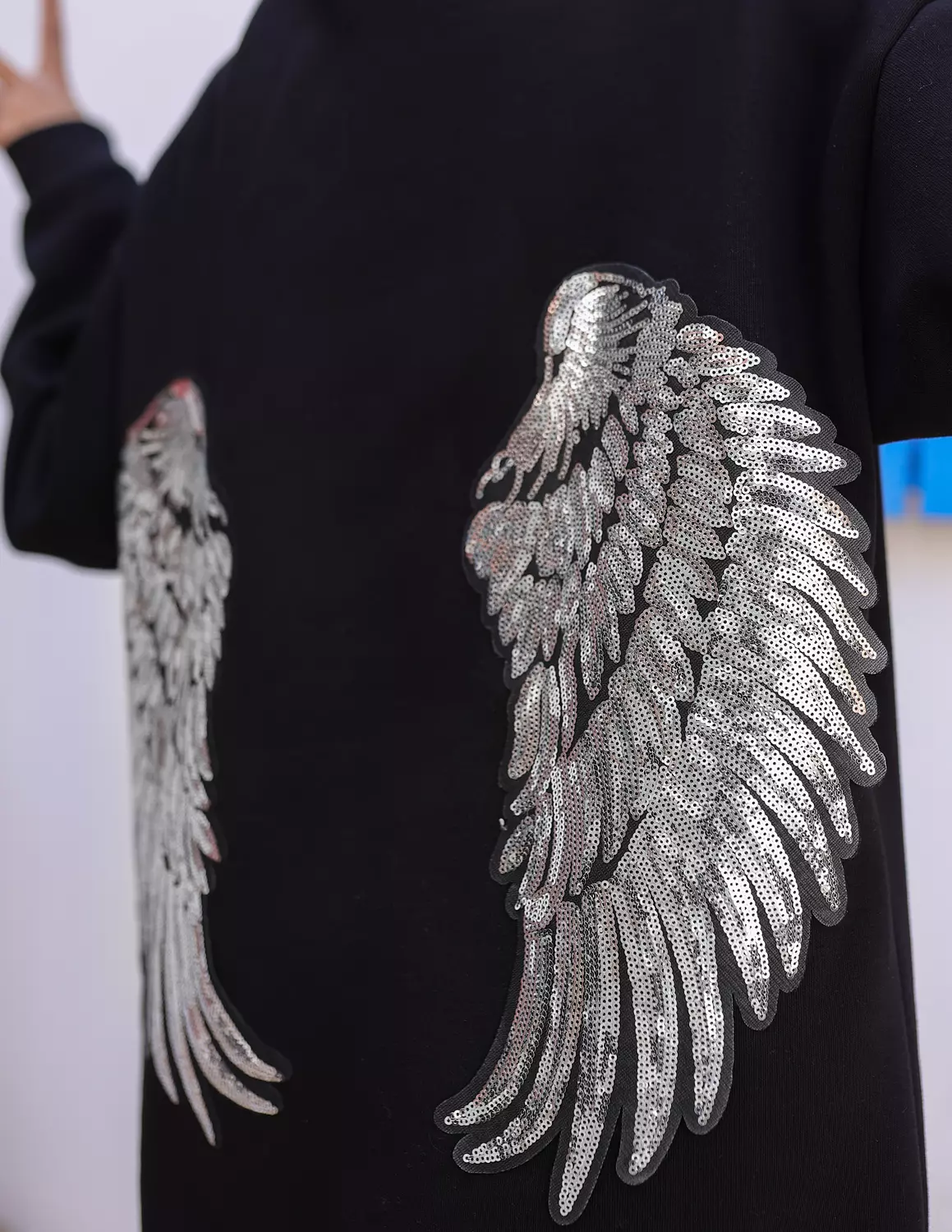 Wingy hoodie dress 6