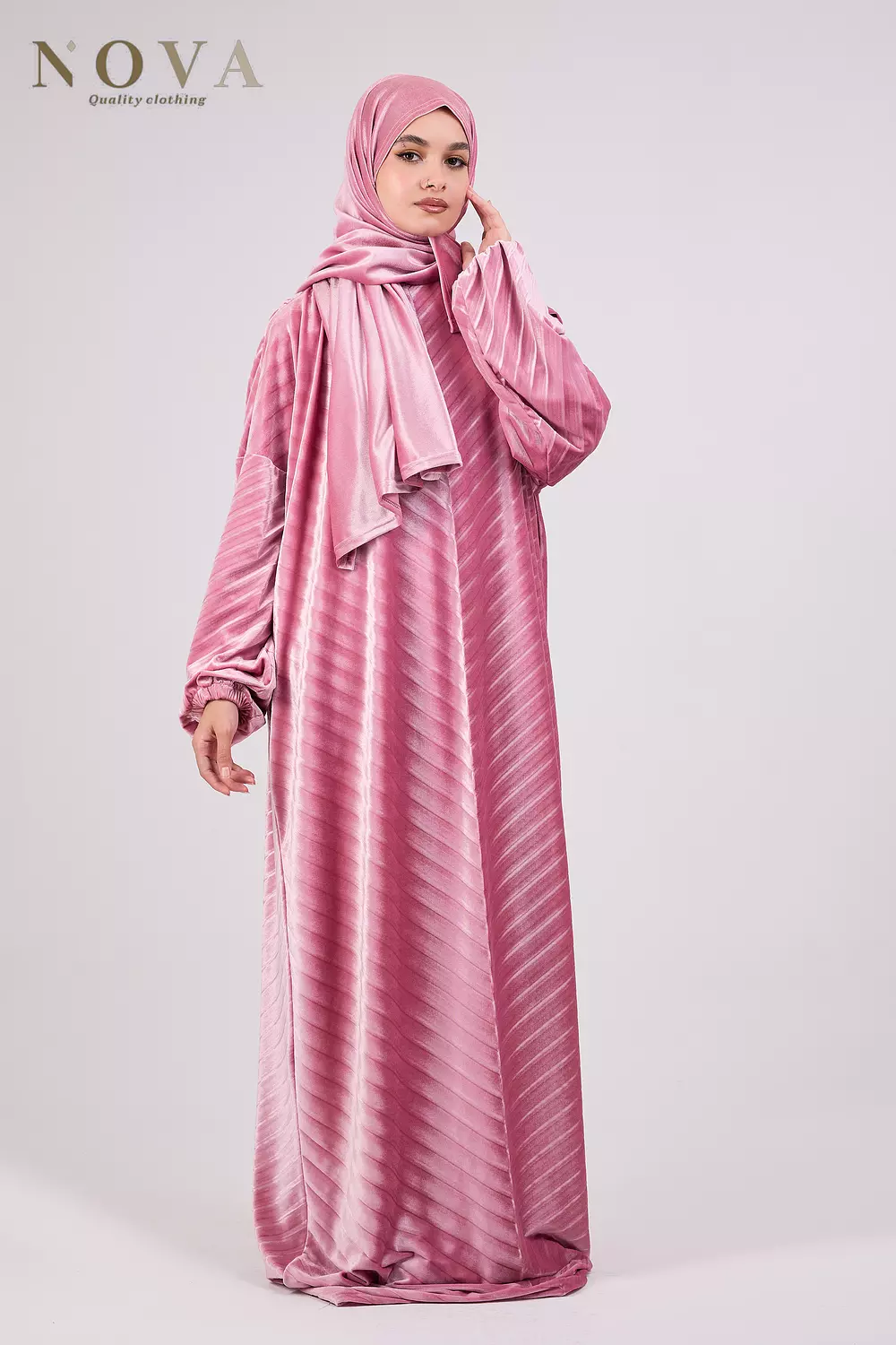 Dusty rose pleated velvet  2