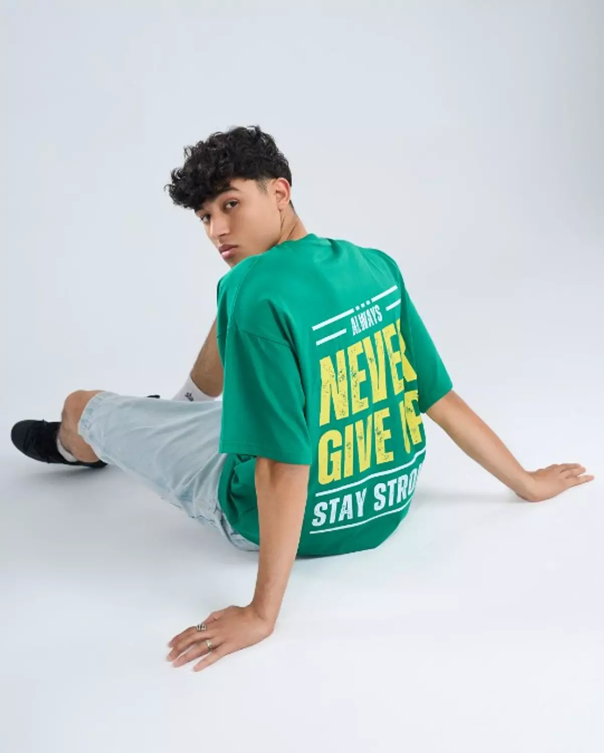 Oversized green tshirt 3