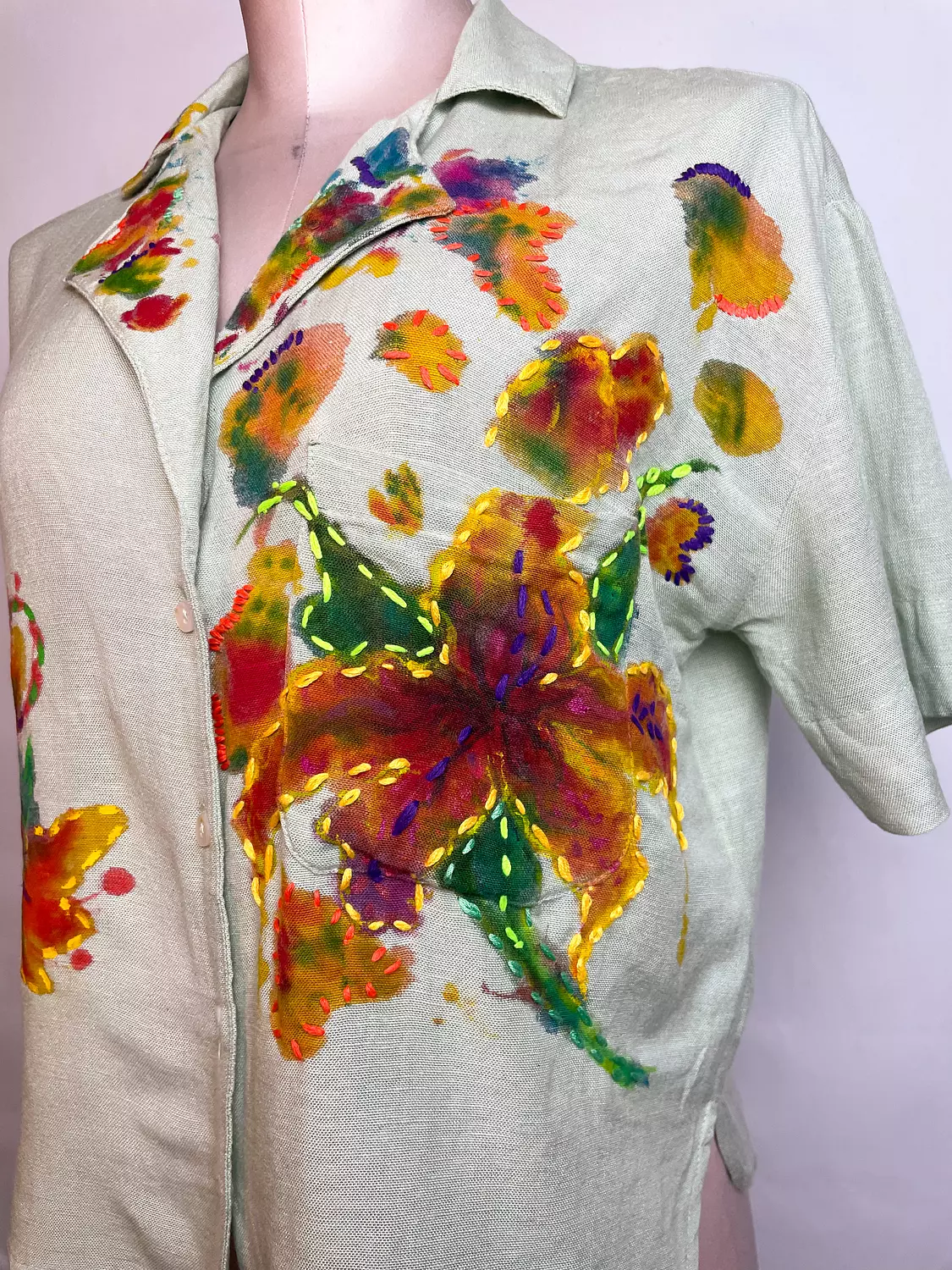 Hand-Painted & embroidered Cropped viscose Blouse 4