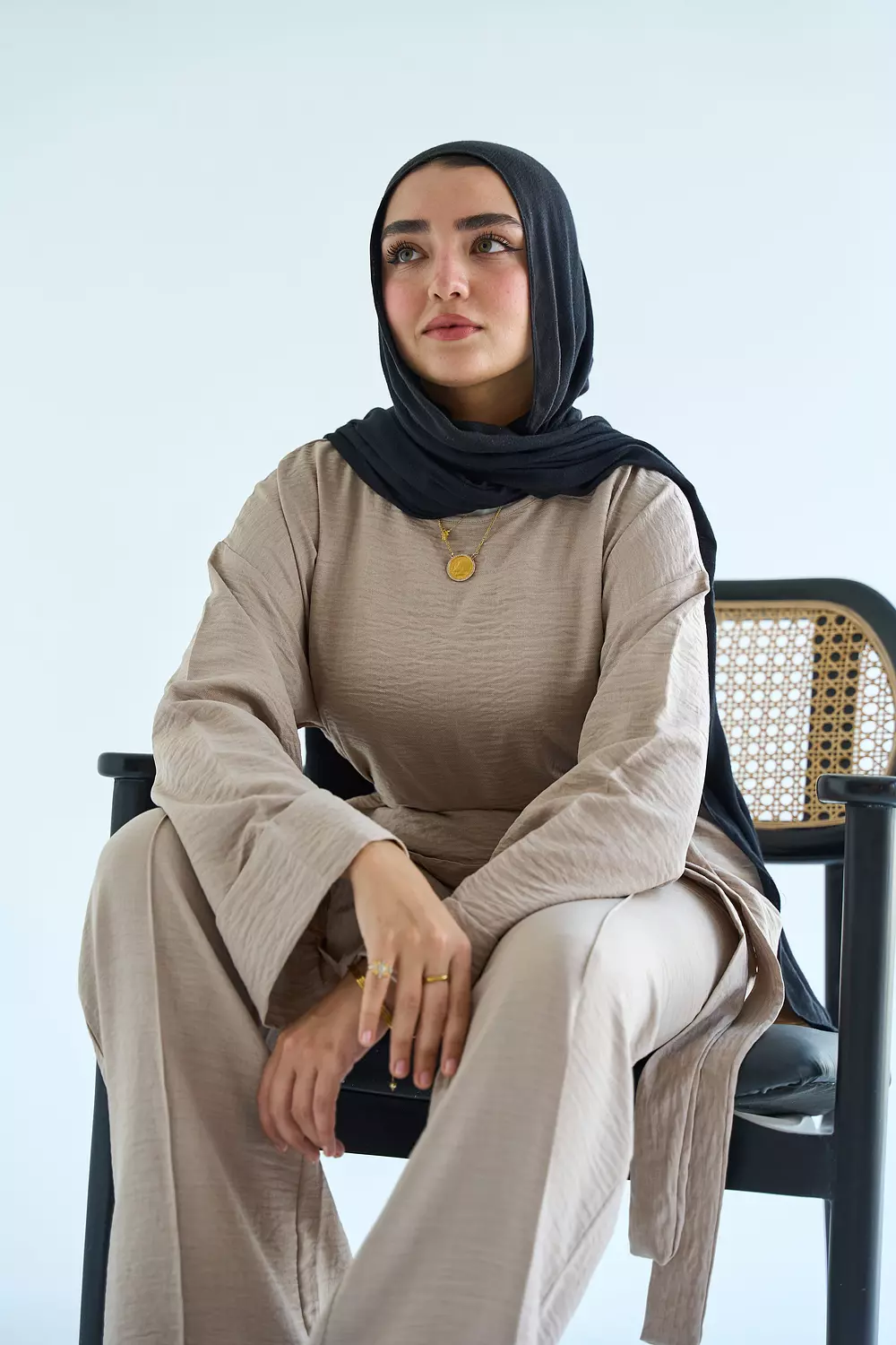 Multi-way set in beige 4