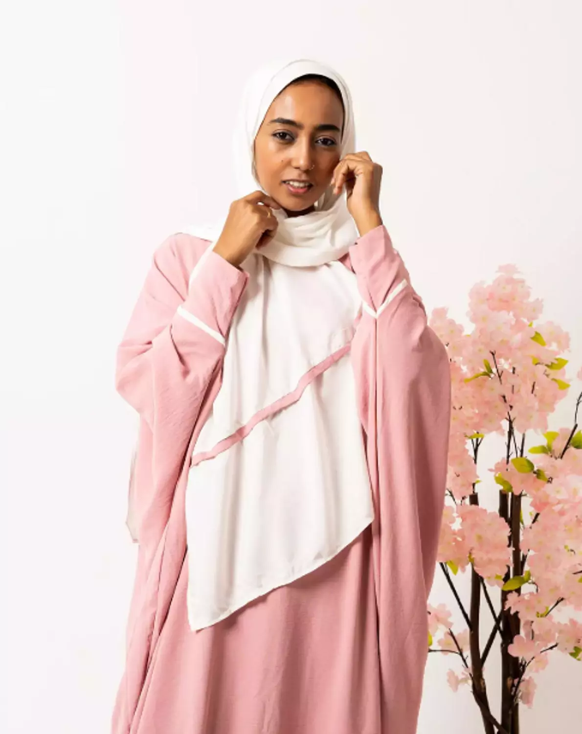 <p style="text-align: center">Butterfly Issdal</p>