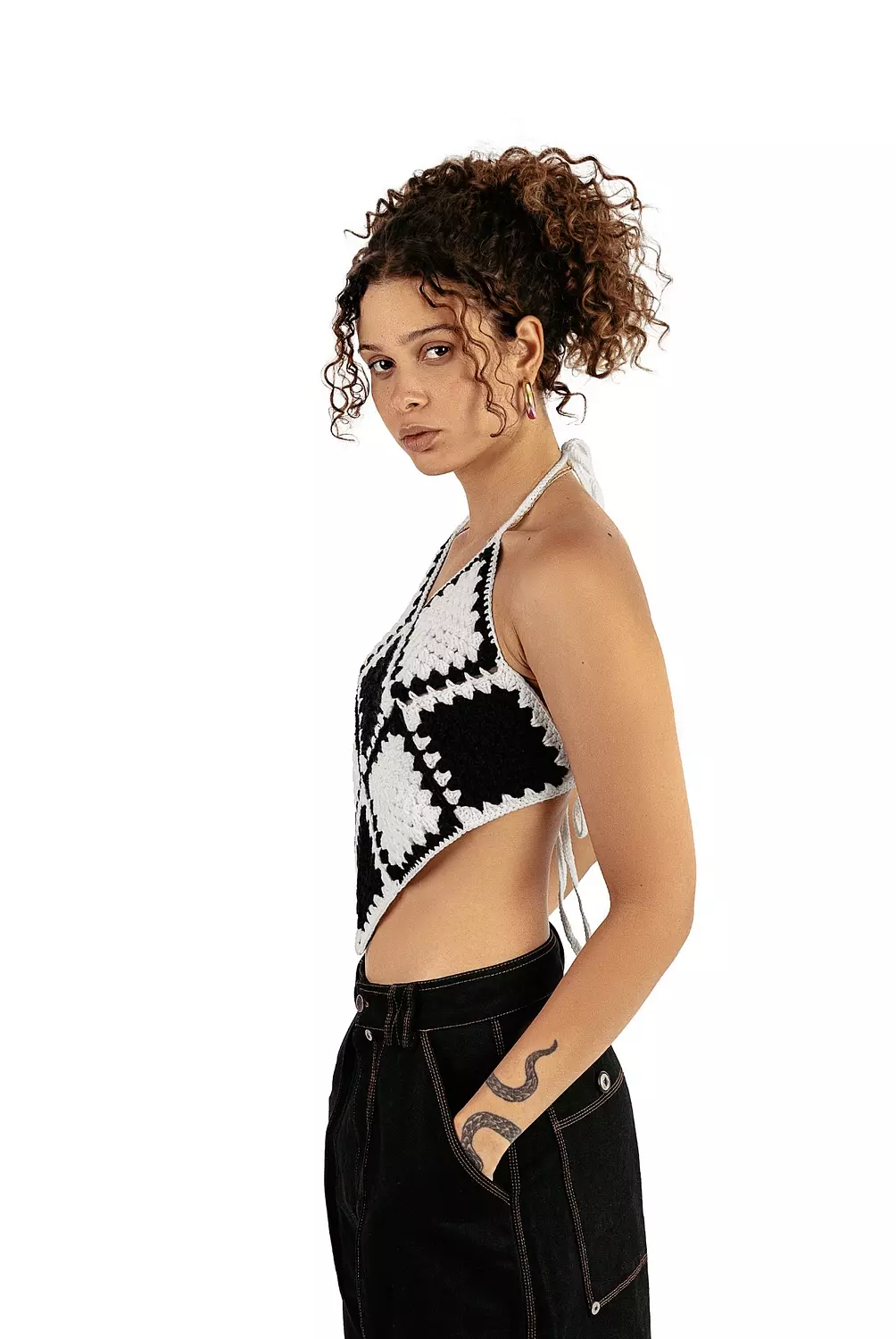 Backless Granny crochet top in black & white 2