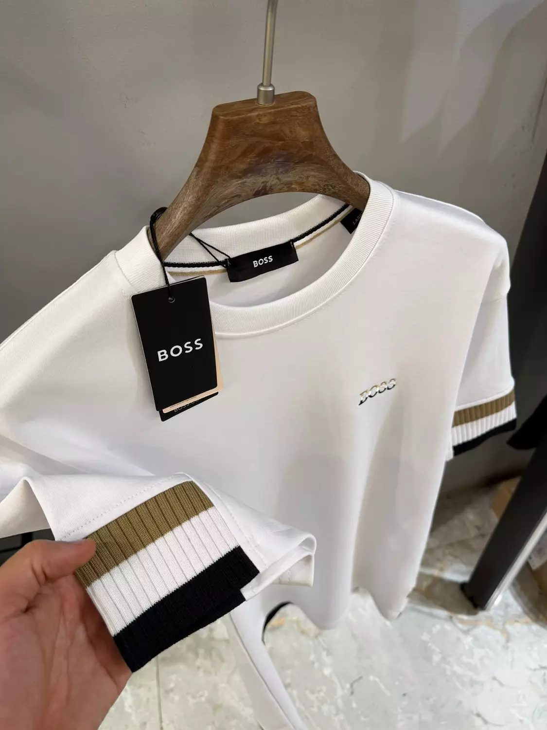 BOSS TSHIRT \ 2382  11