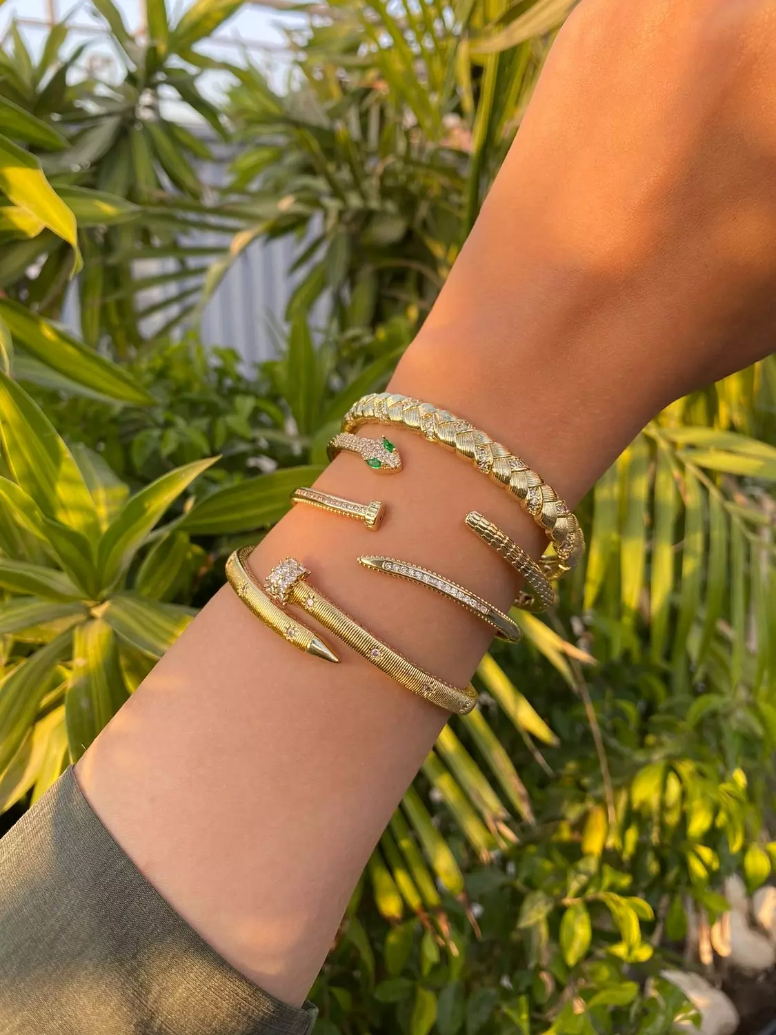 Lustra bangles  image