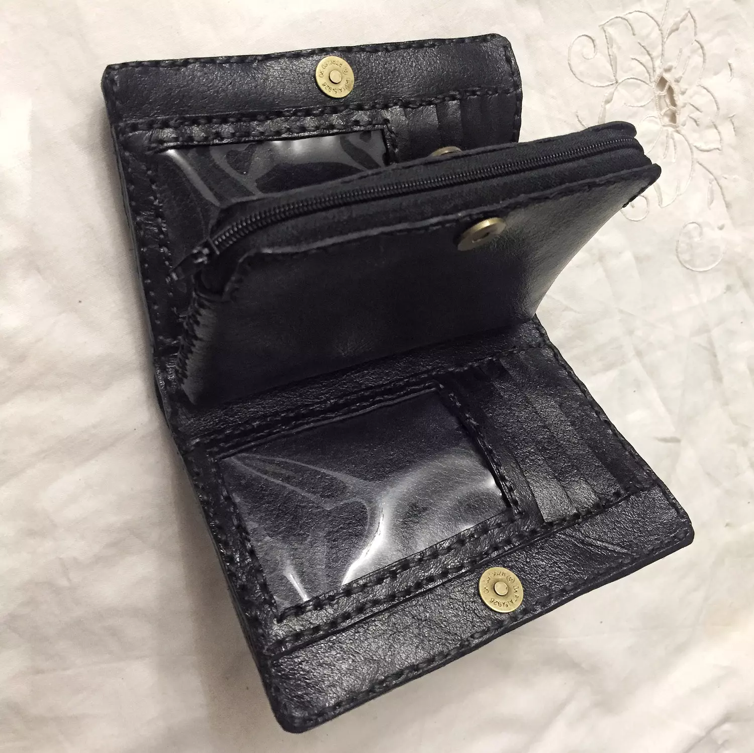 Art Nouveau bloom medium leather wallet 10