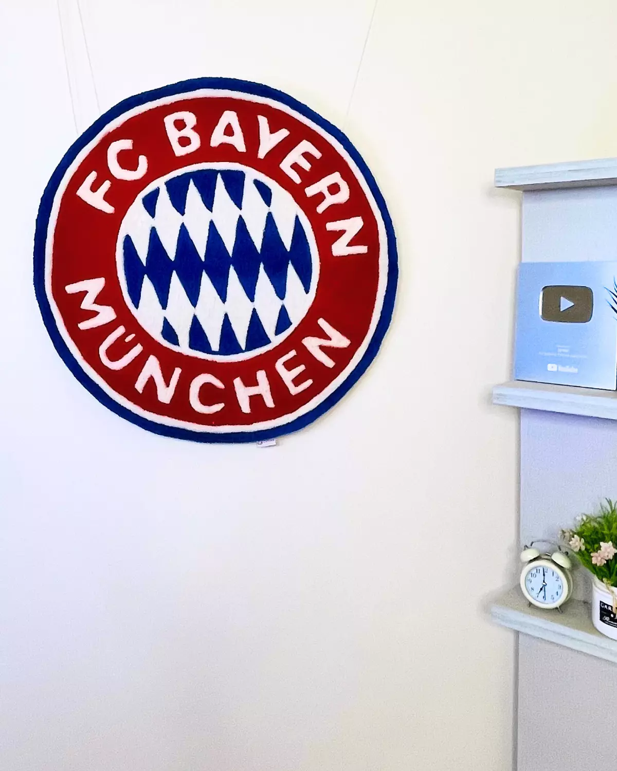 FC Bayern Munich hover image