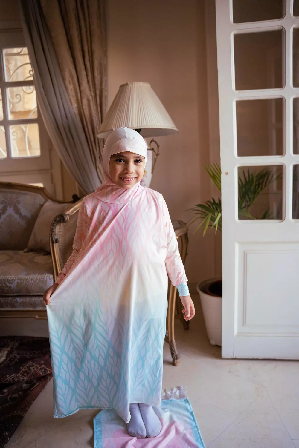 Prayer Kids Isdal -Colorful Design  image