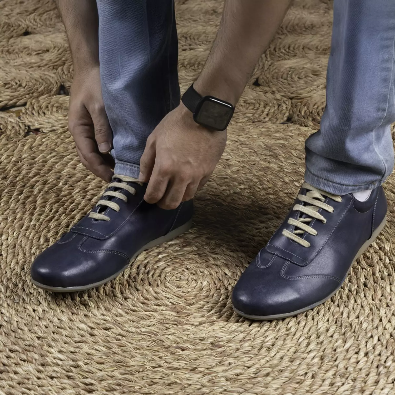Hybrid  17
