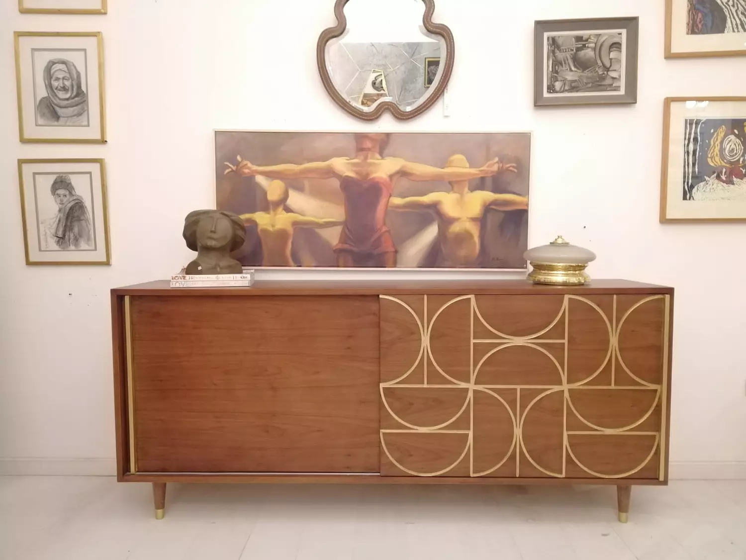 Art Deco sideboard 2