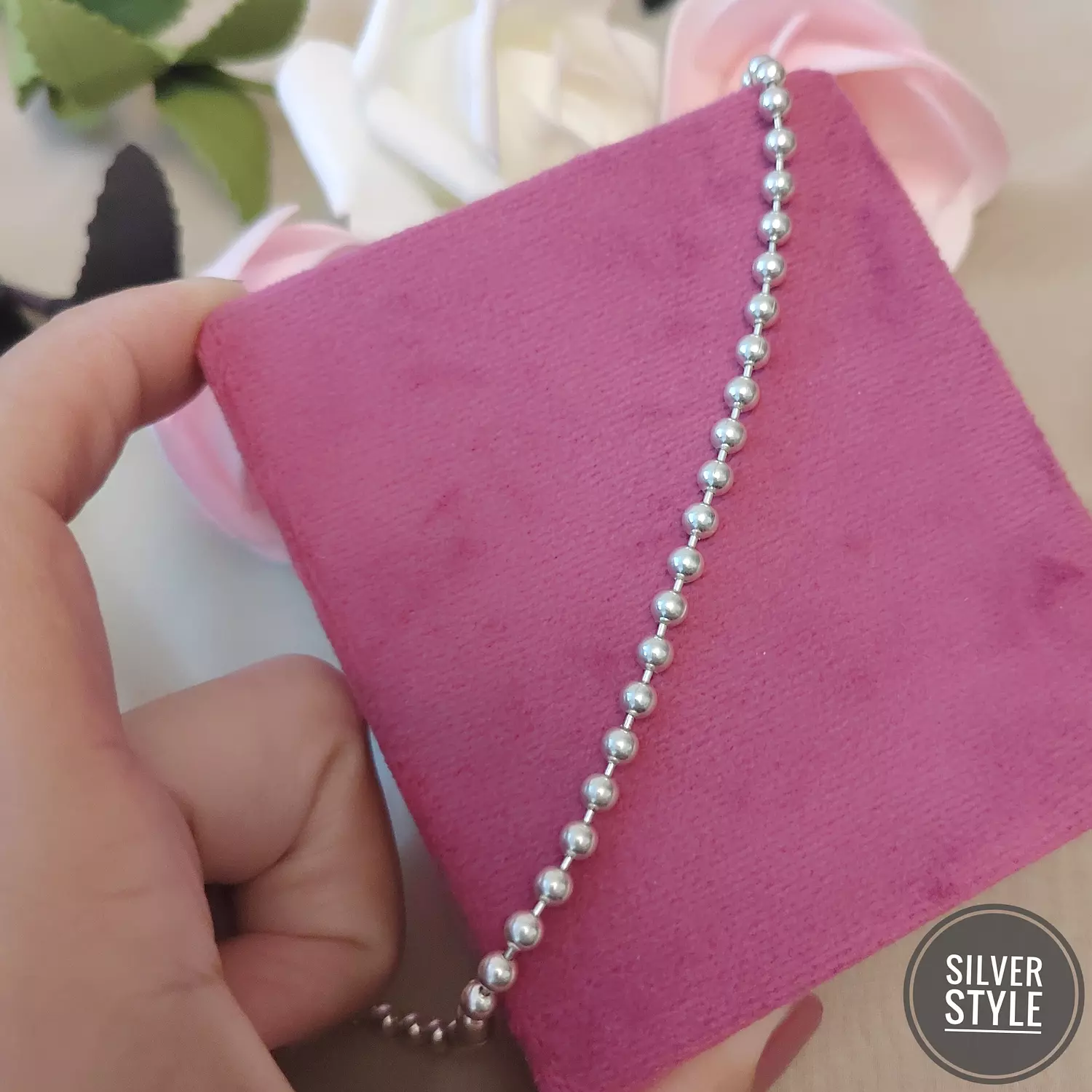 Pleasing style bracelet 1