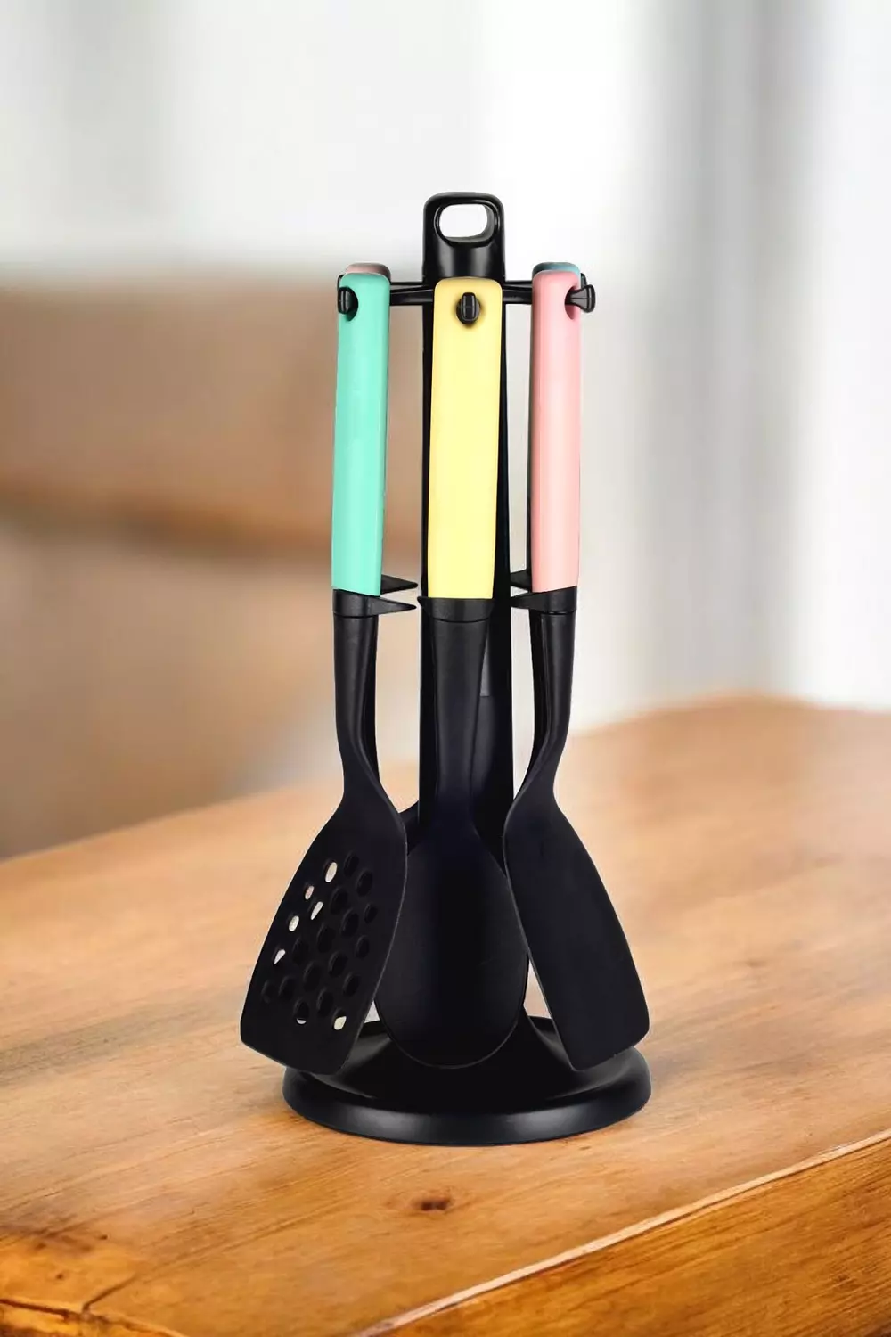 <h4><strong><span style="color: rgb(0, 0, 0)">6 piece Essential™ Kitchen Utensil Set With Rotating Stand</span></strong></h4>