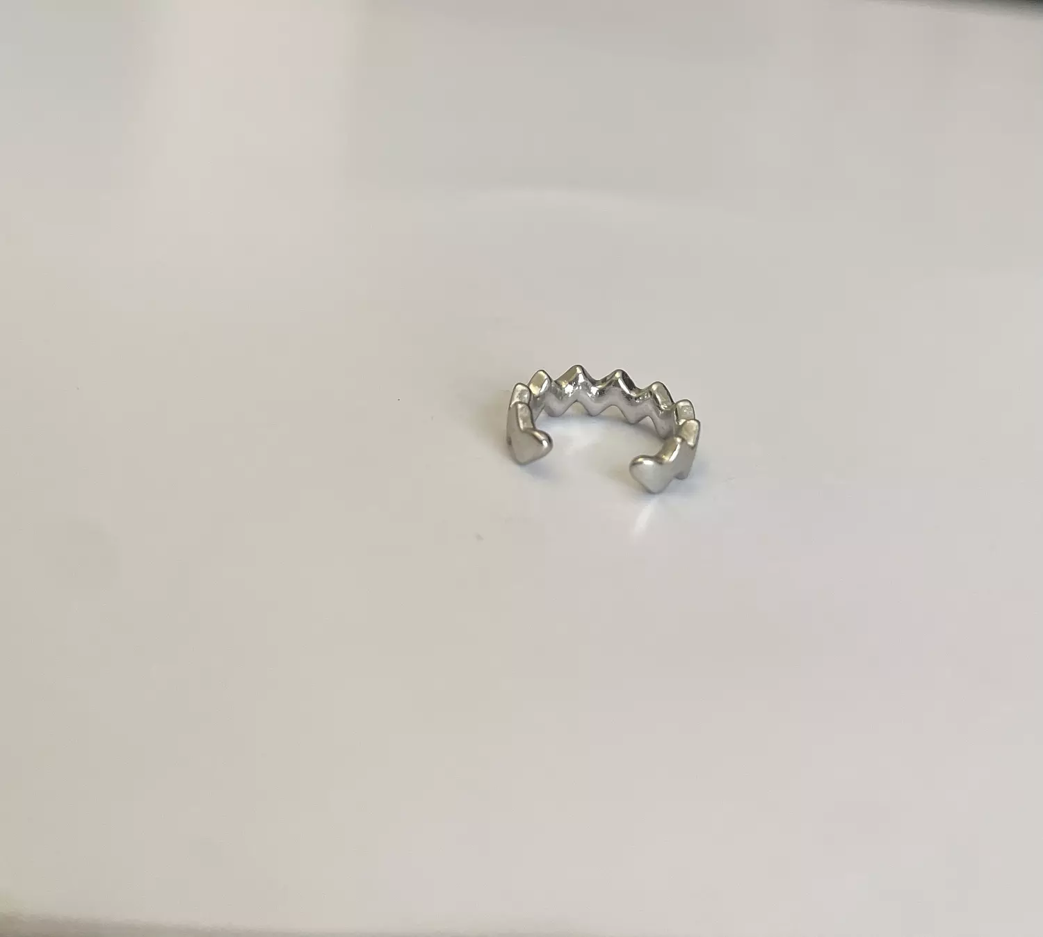 Wavy Earcuff  hover image