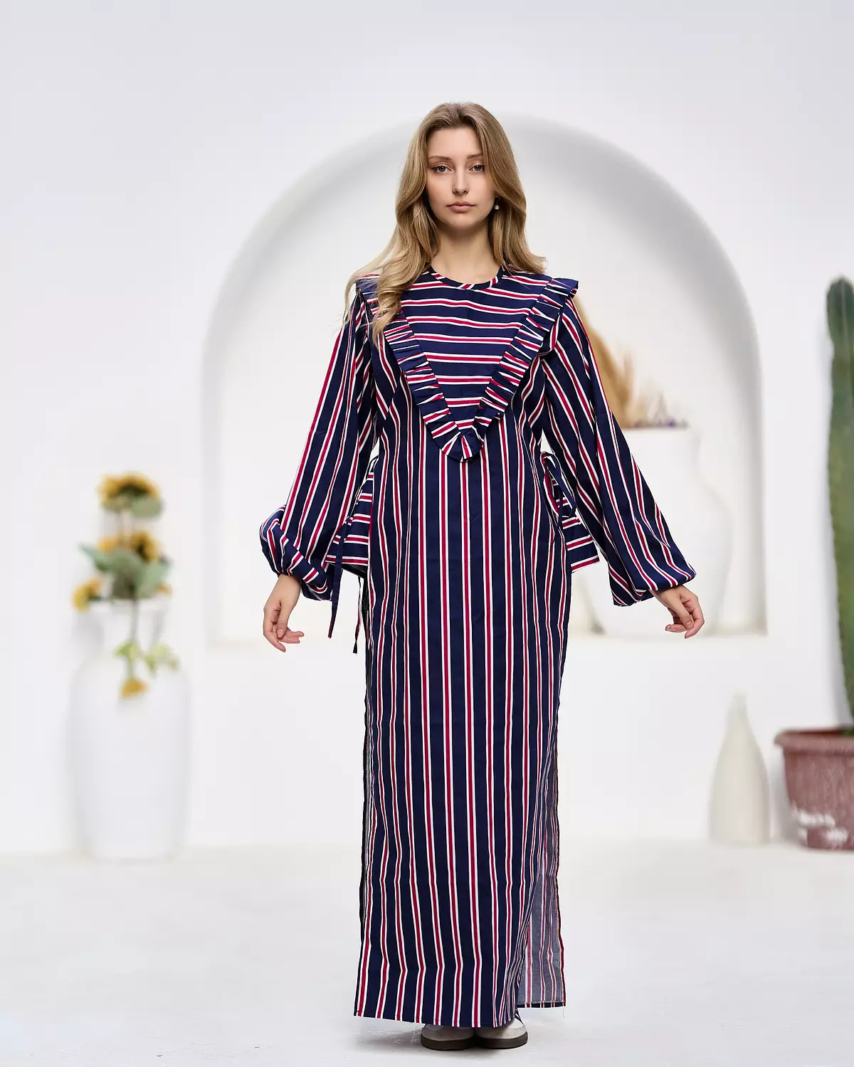 Striped high-slit dress 4