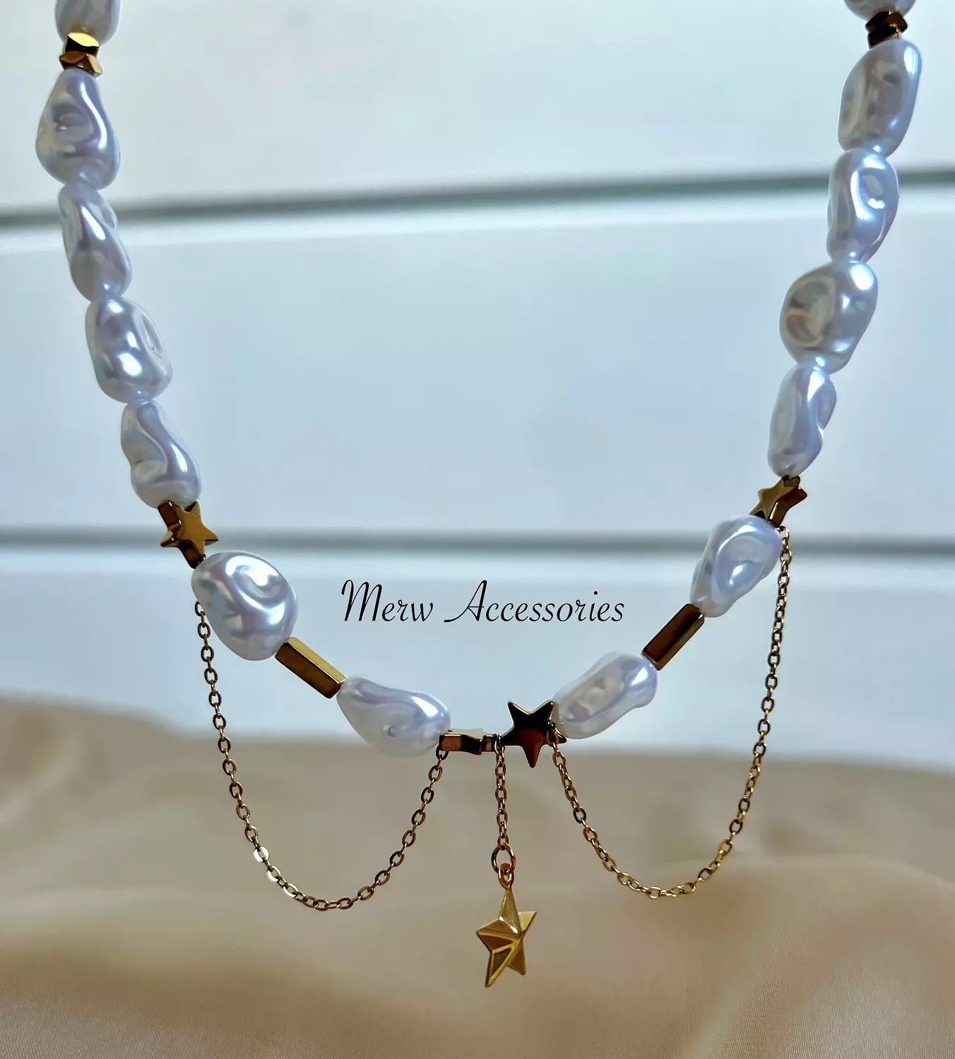 Pearl chockers co.3 7