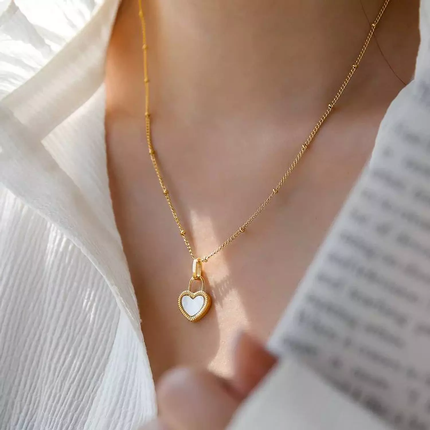 She’ll heart necklace  image