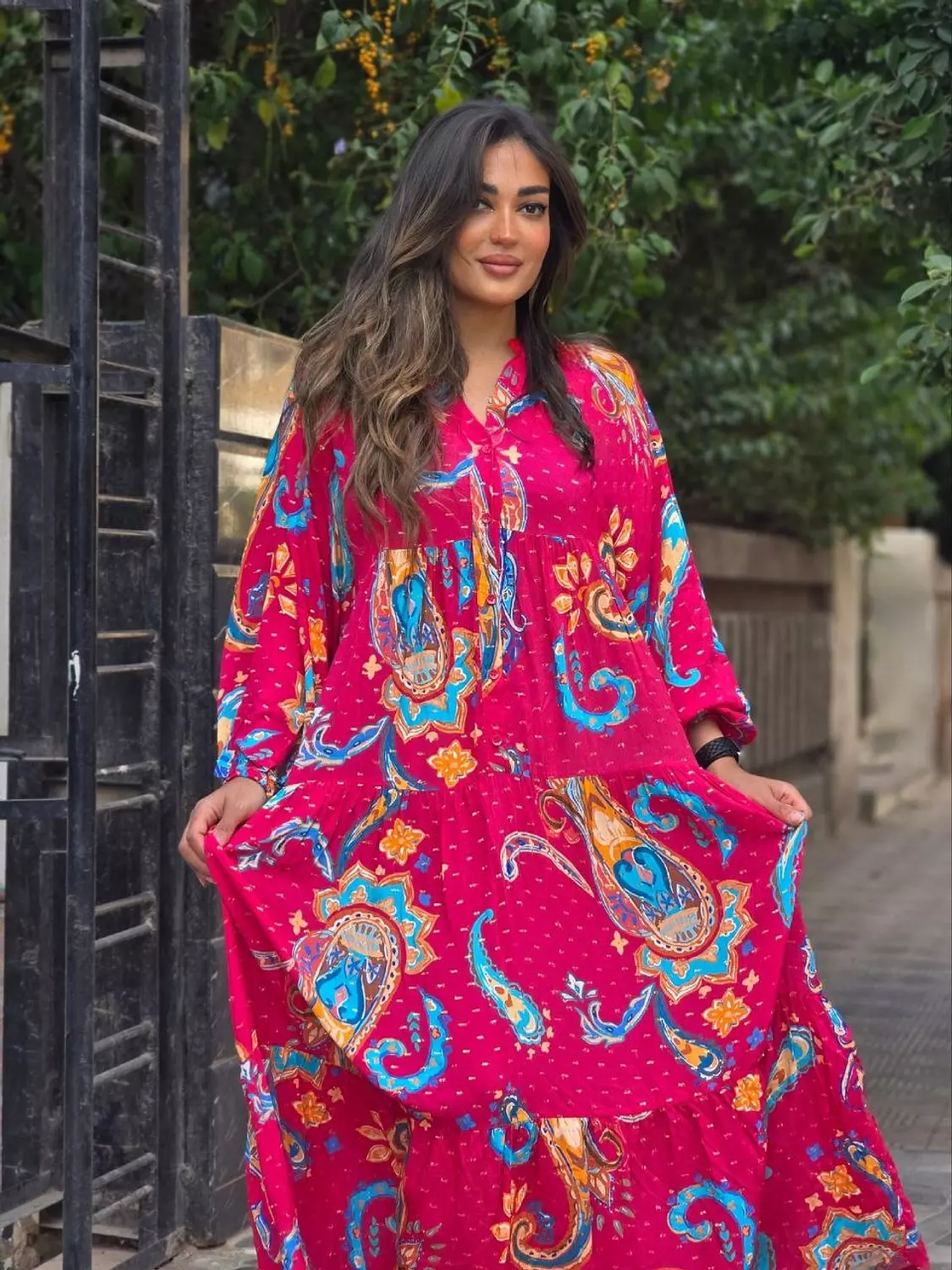 Fushia multicolour dress with gold shimmer 3