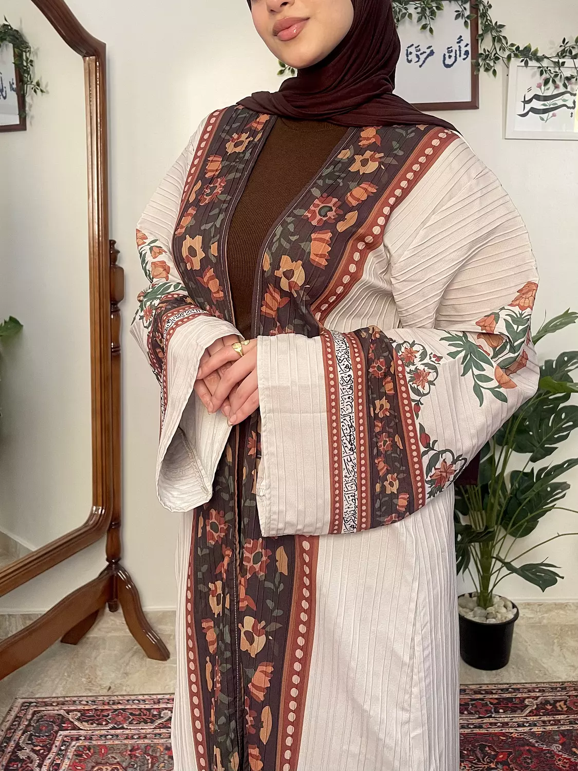 عربية زان القصيد بذكرها/كارديجان hover image