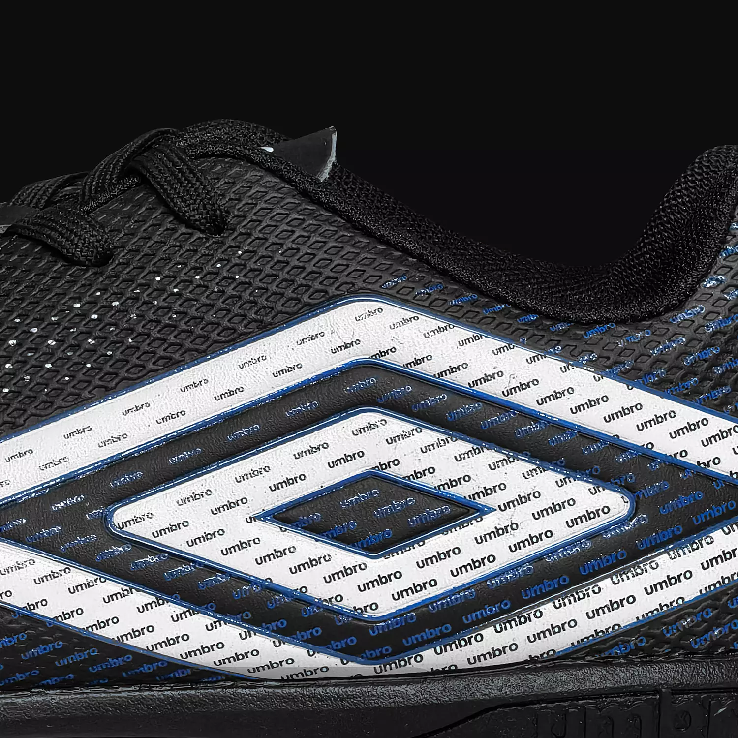 UMBRO ORIGINAL TURF 3