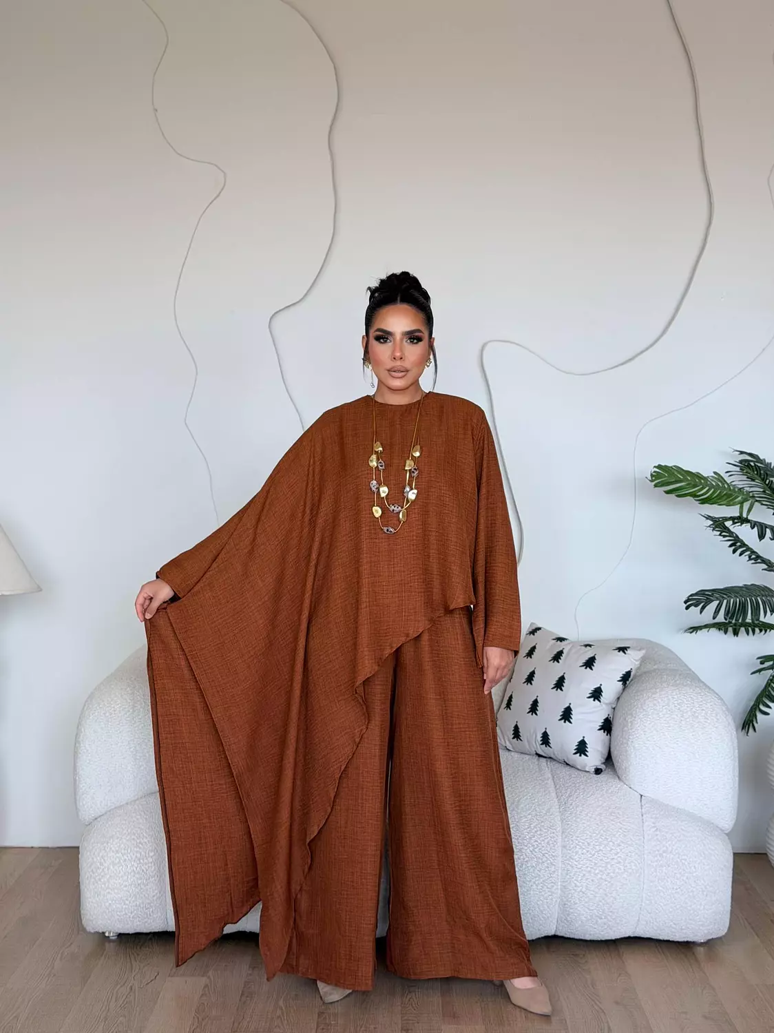 The Flowy Set In Brown image