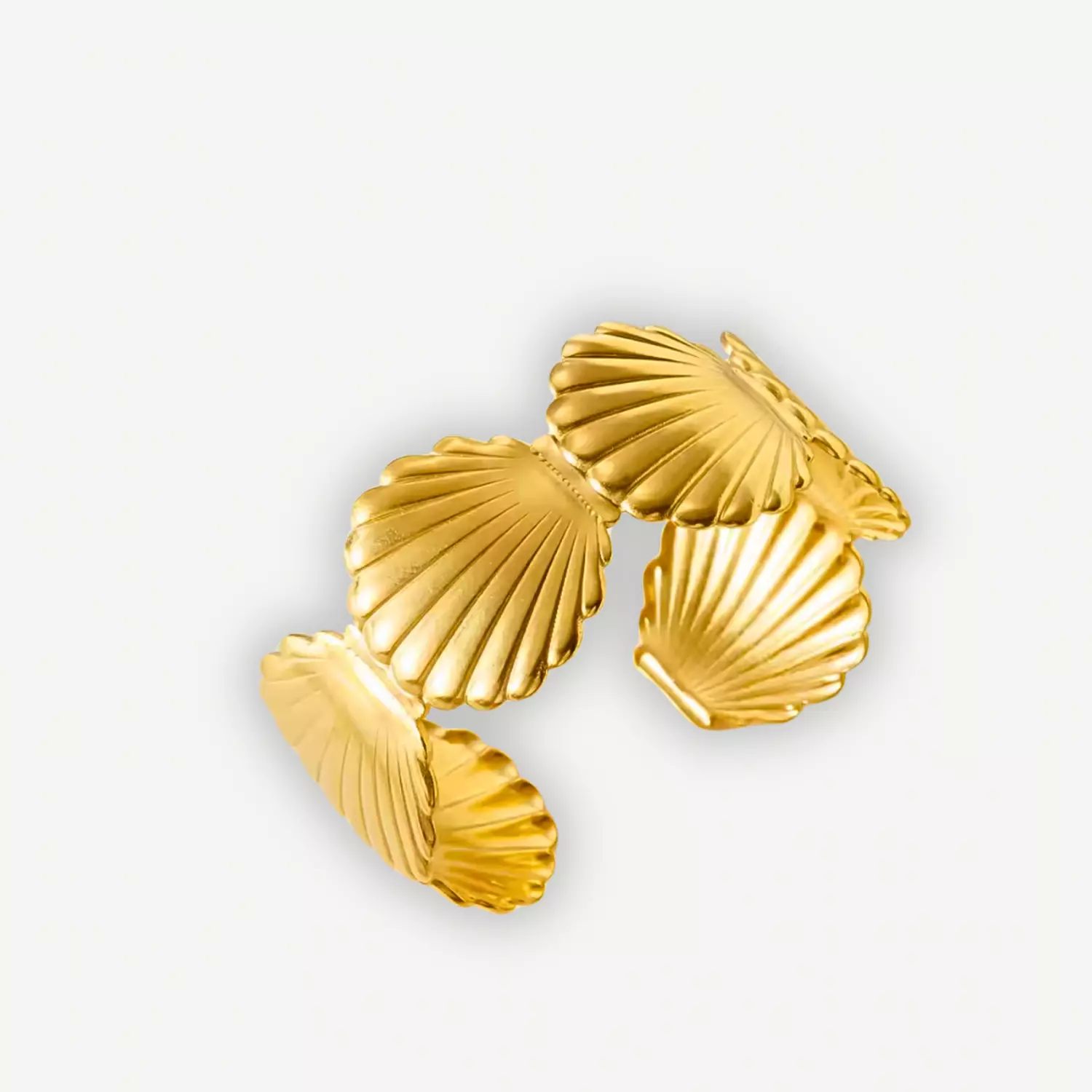 Shell bangle image