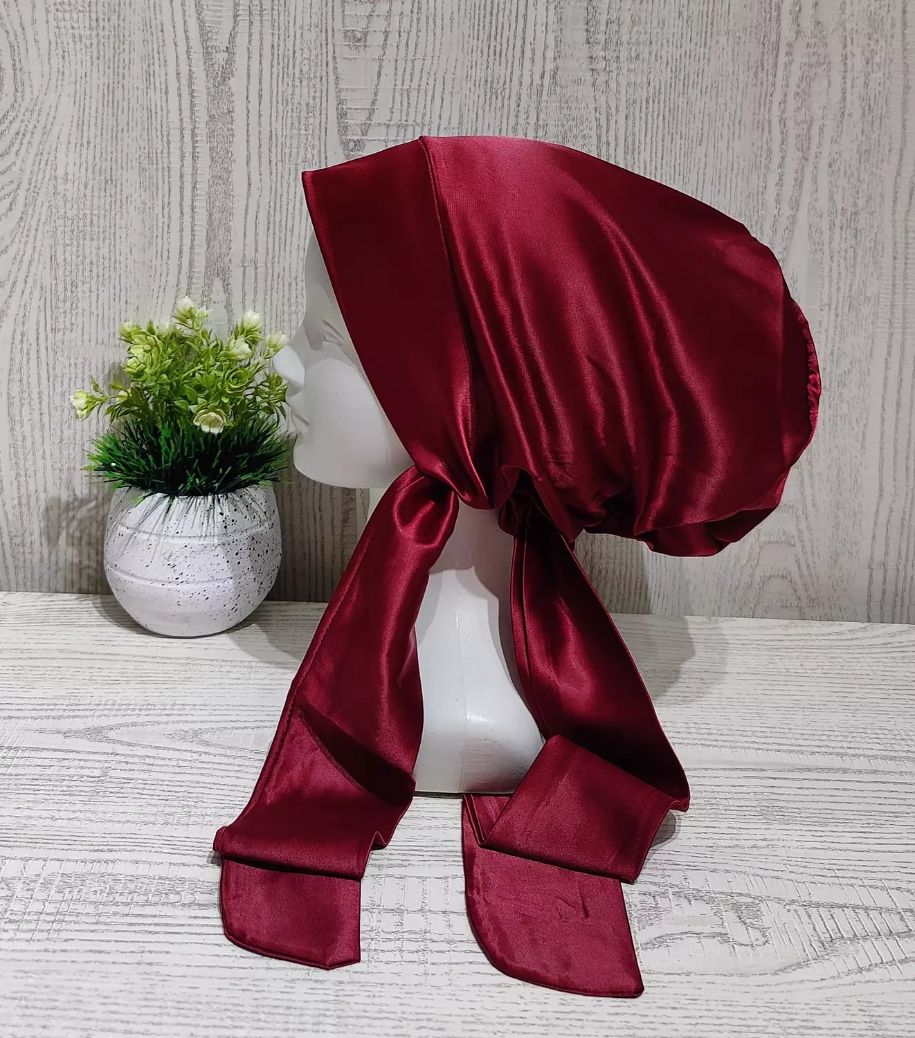 Turban-Glimmer-Cherry image