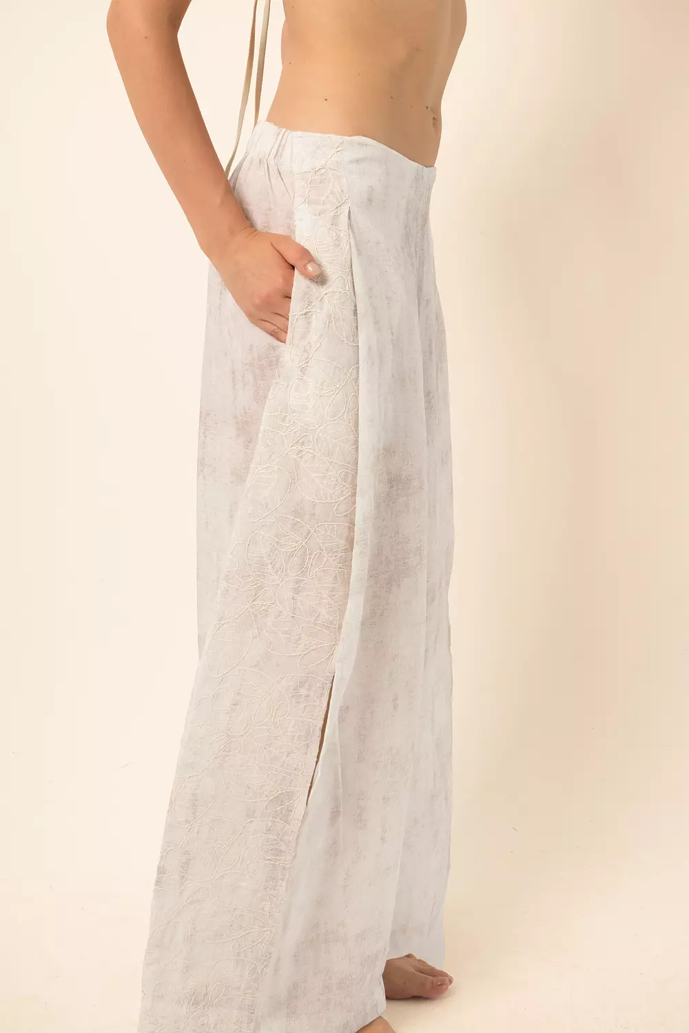 Wide-Leg Pants with side slits - White 4