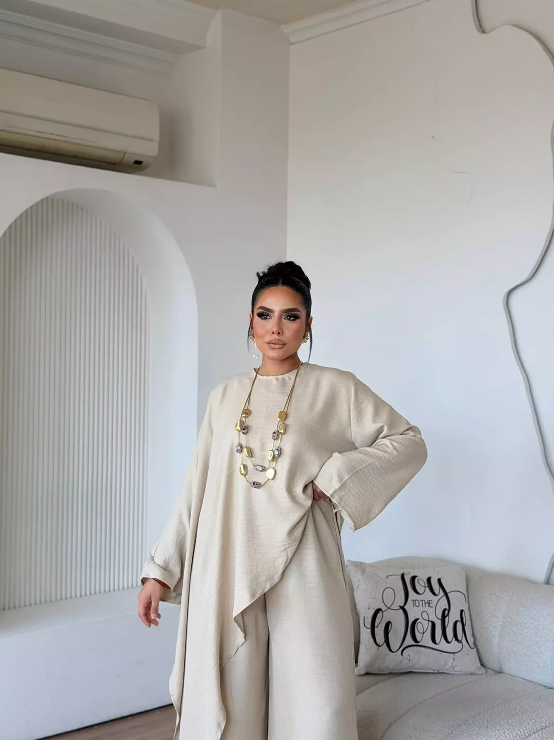 The Flowy Set In Beige 2