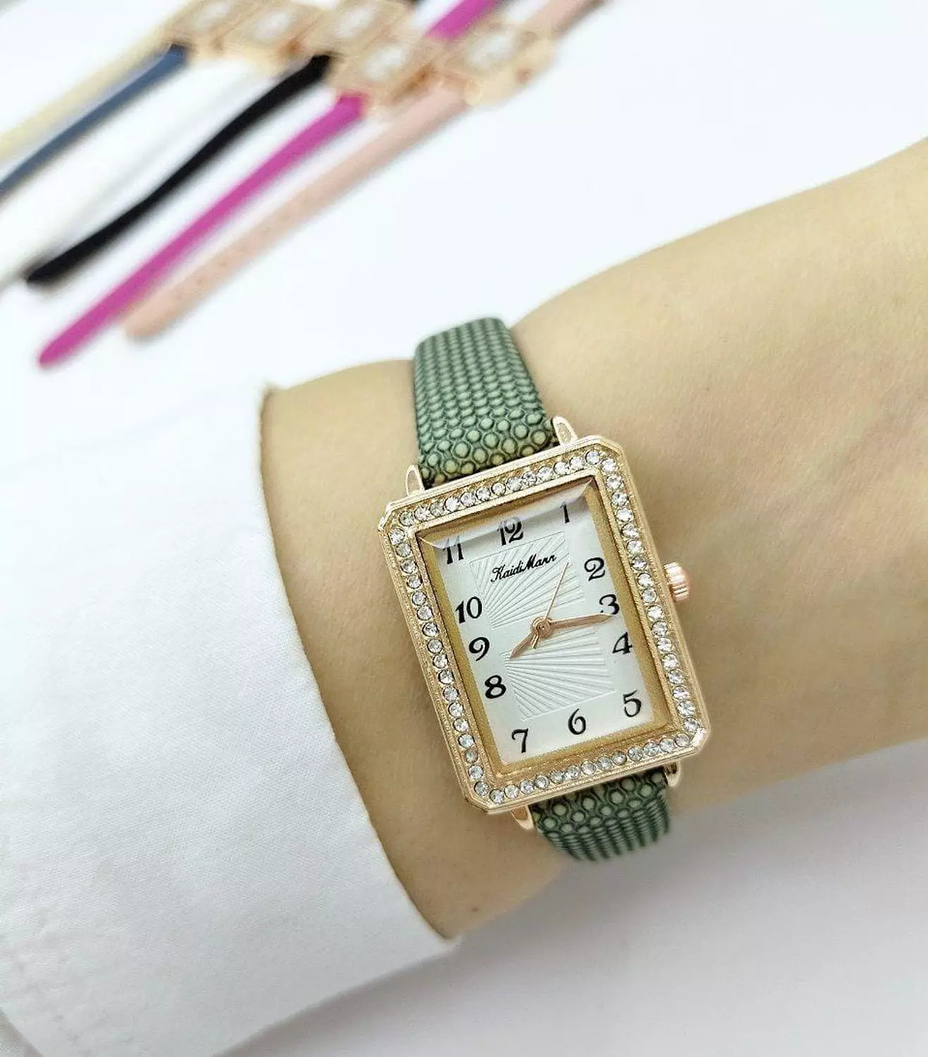 Watch W01 3