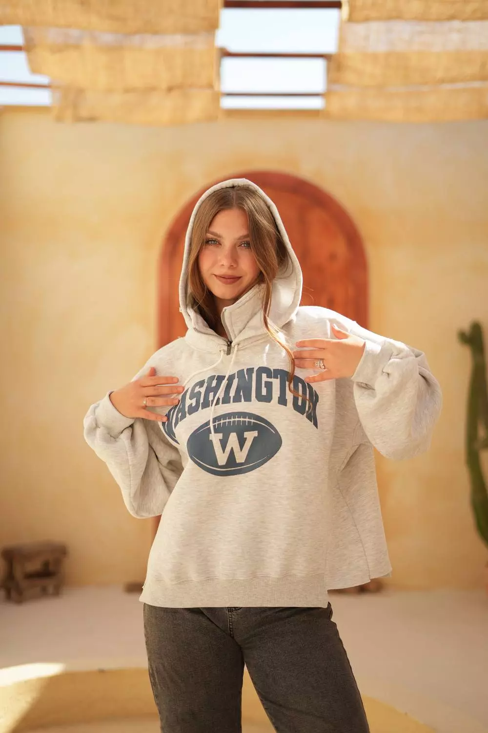 hoodie w 1