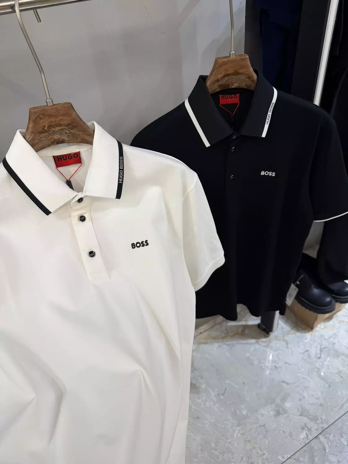 HUGO BOSS TSHIRT \ 2336  9