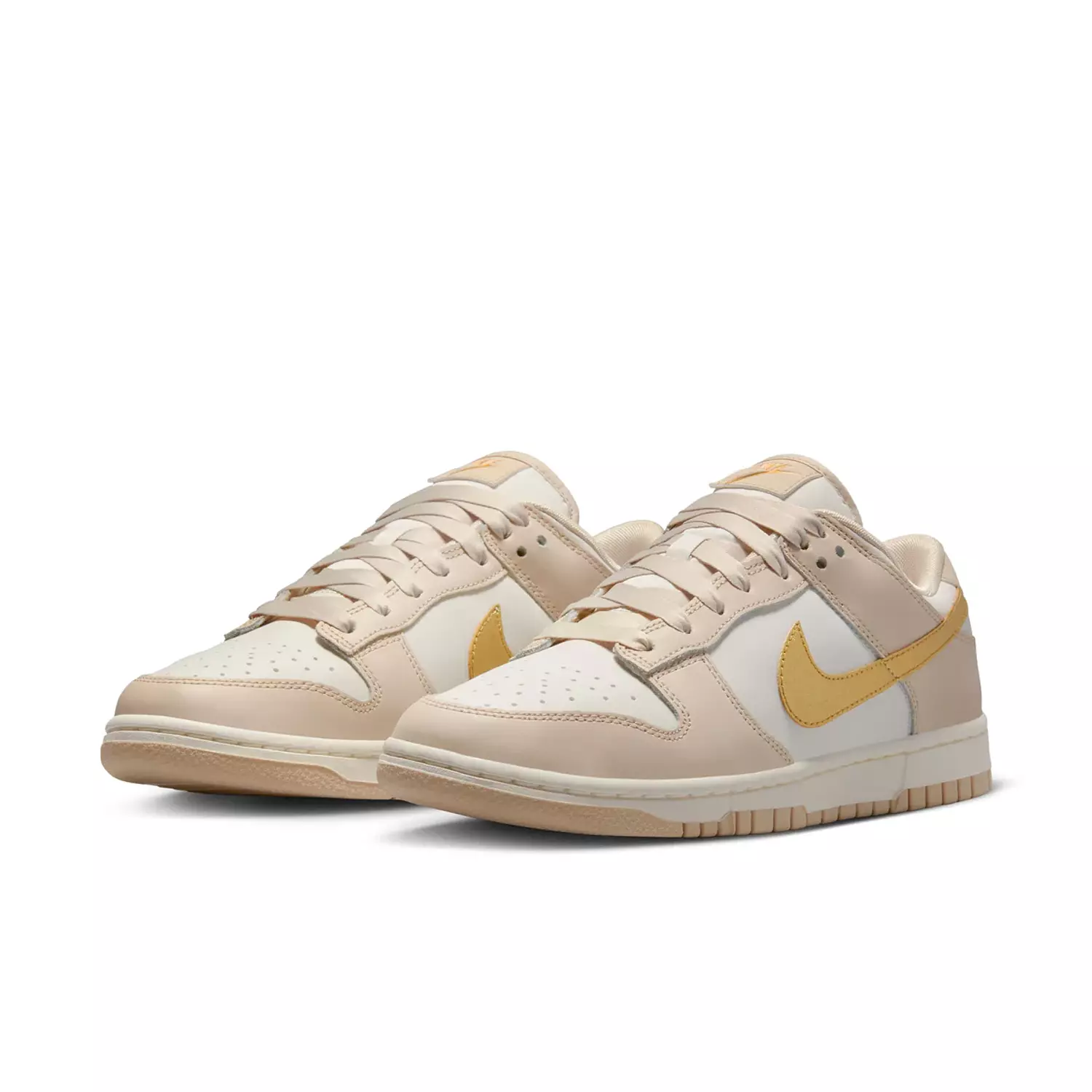 Nike SB Dunk Low x Phantom Metallic Gold  3
