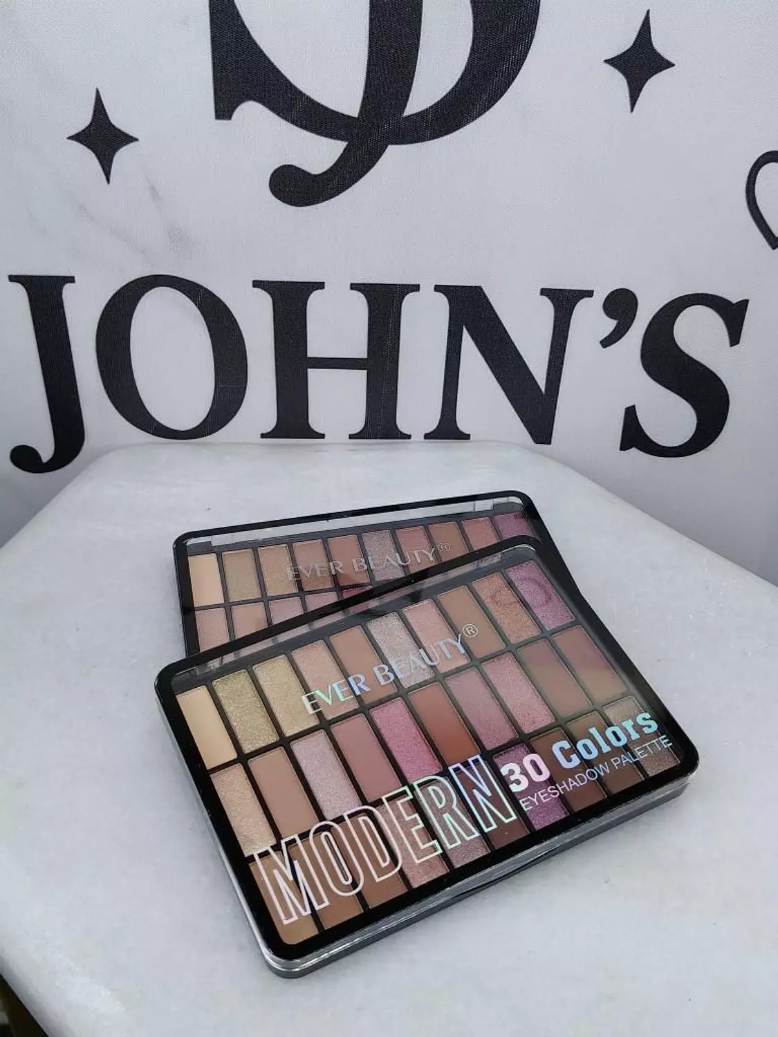 ever beauty eyeshadow  hover image