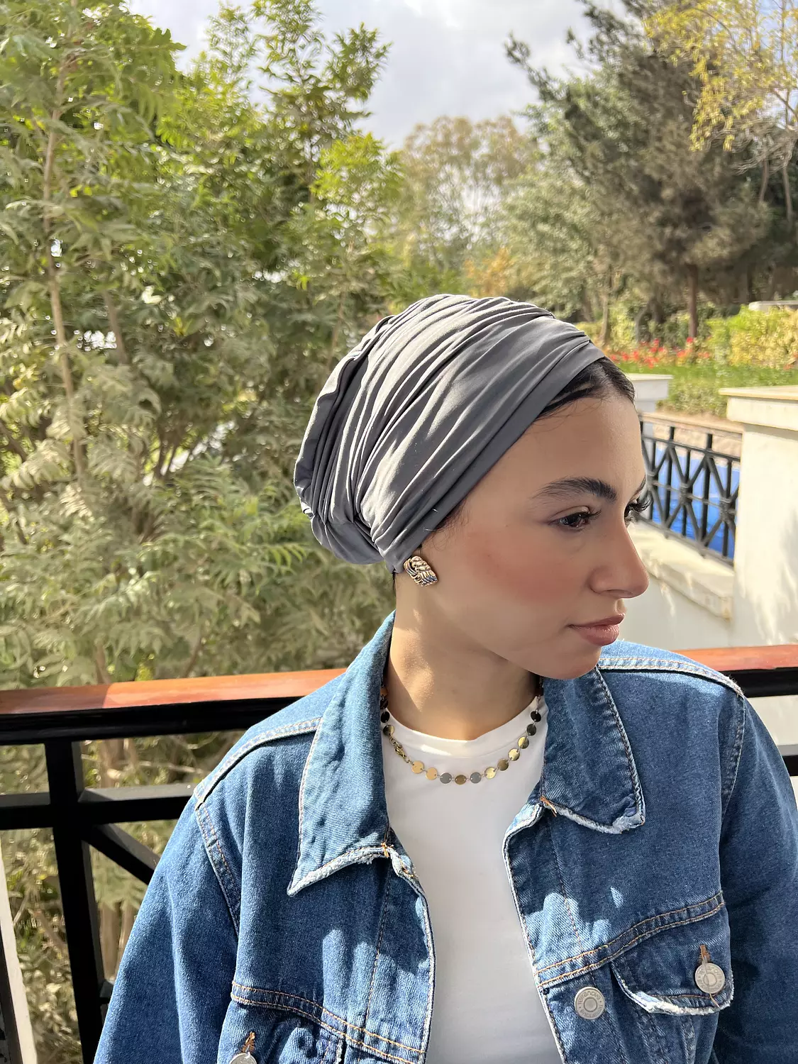 The greyish turban 4