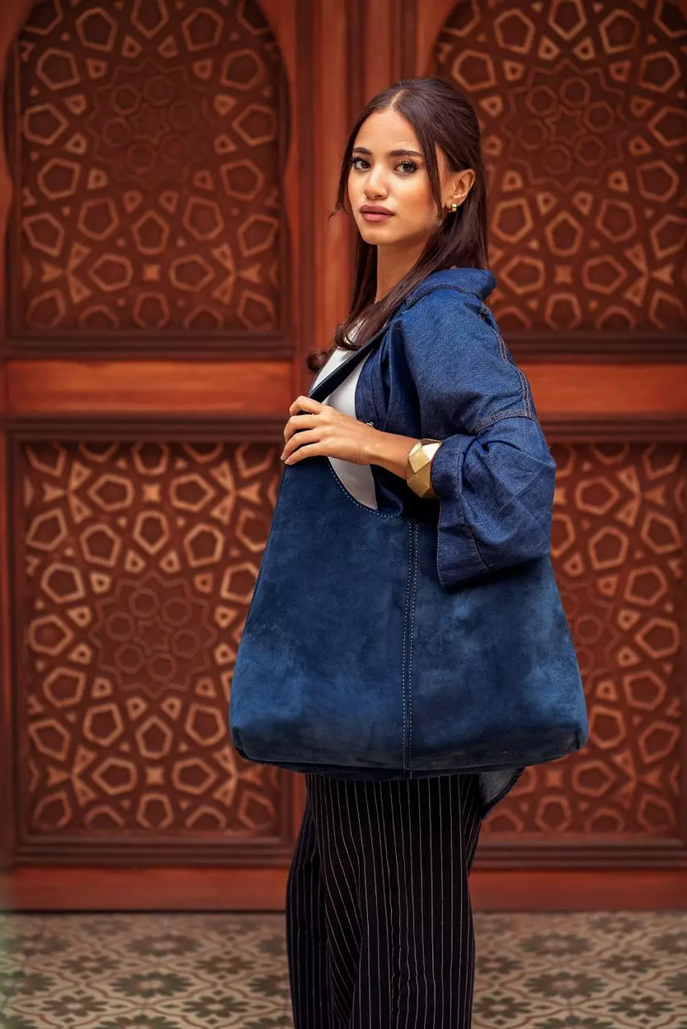 شنطه من جلد الشمواه