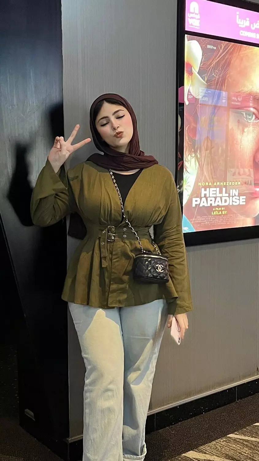 waits blouse hover image