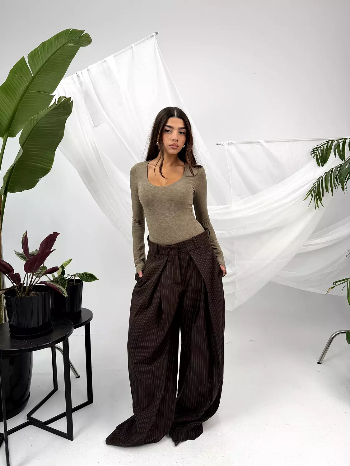 Basic Pants image