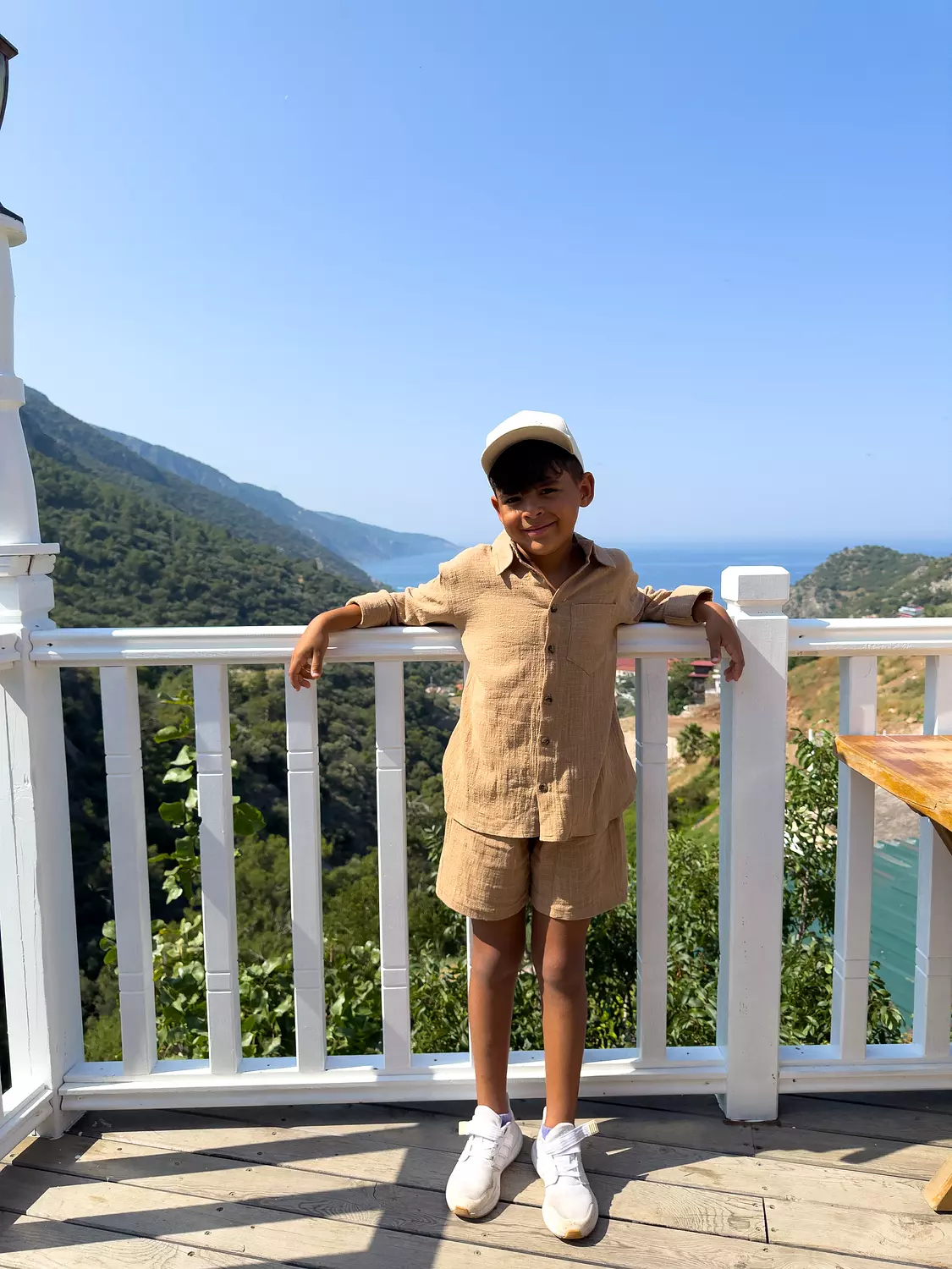 Brown Set image