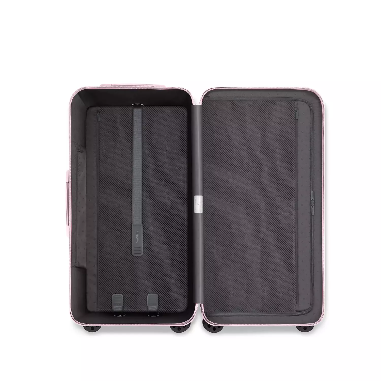 RIMOWA Essential suitcases in the "Ballerina Pink" 5