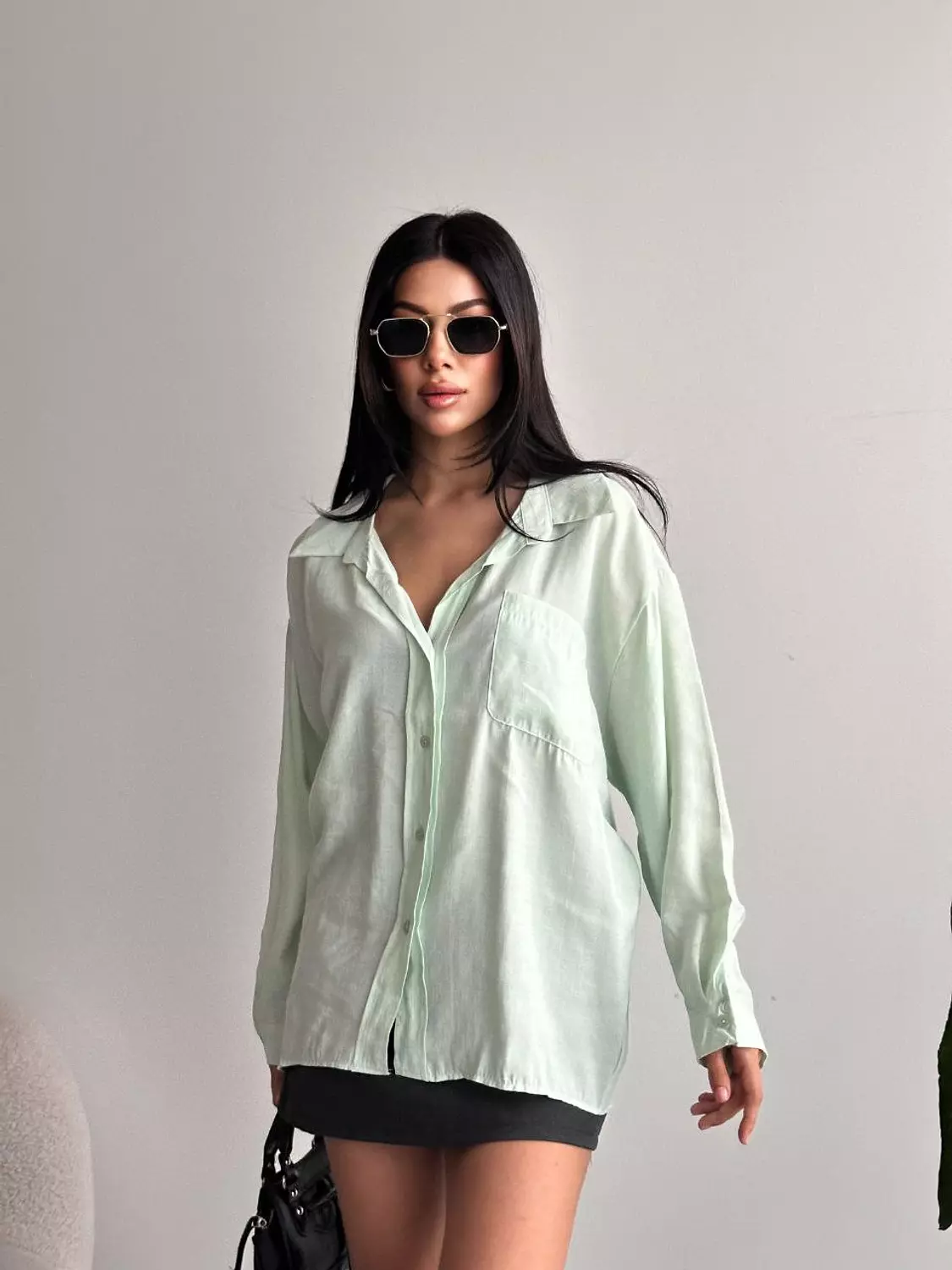Mint green basic shirt image