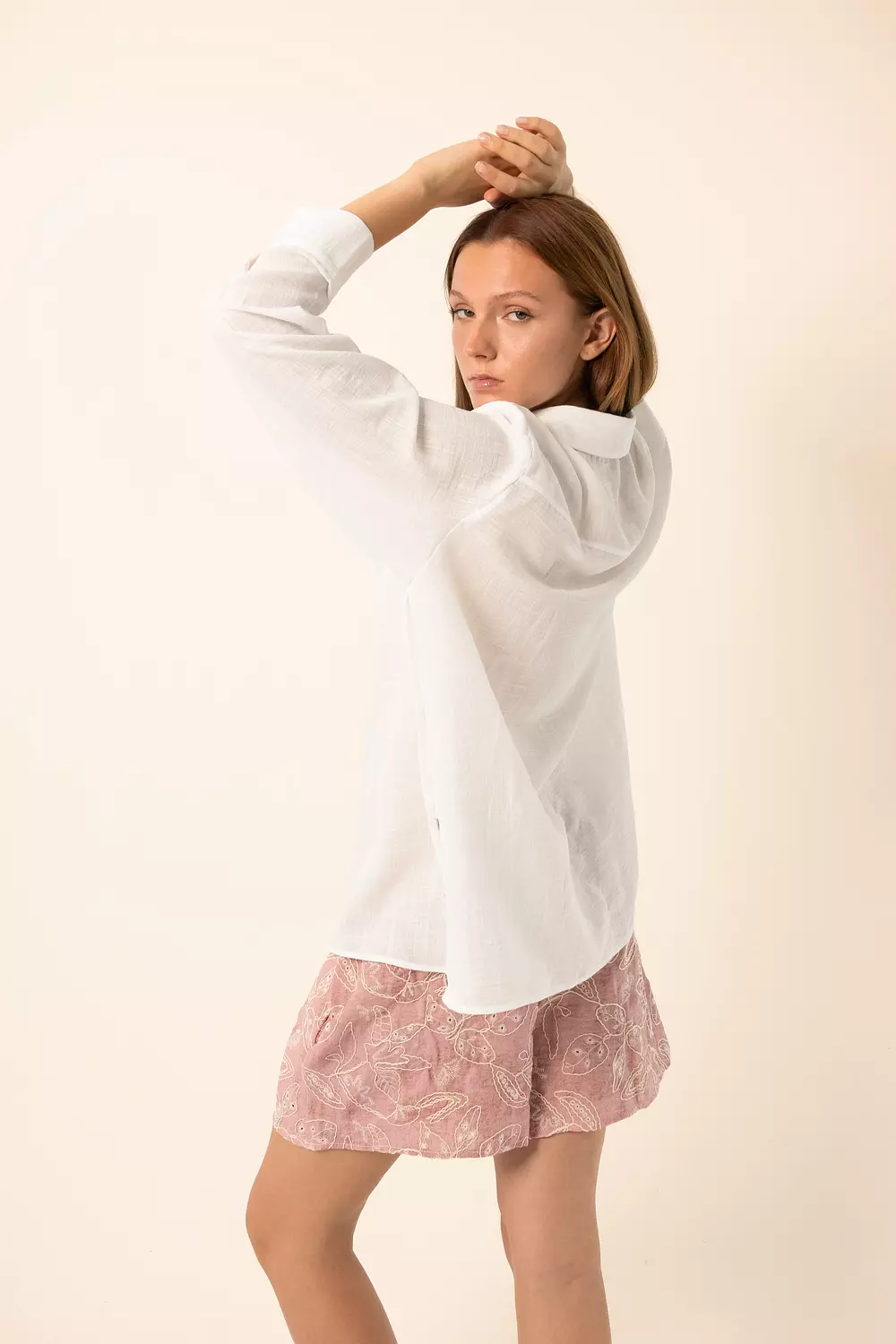 Embroidery Leaves Short - Cashmere 4