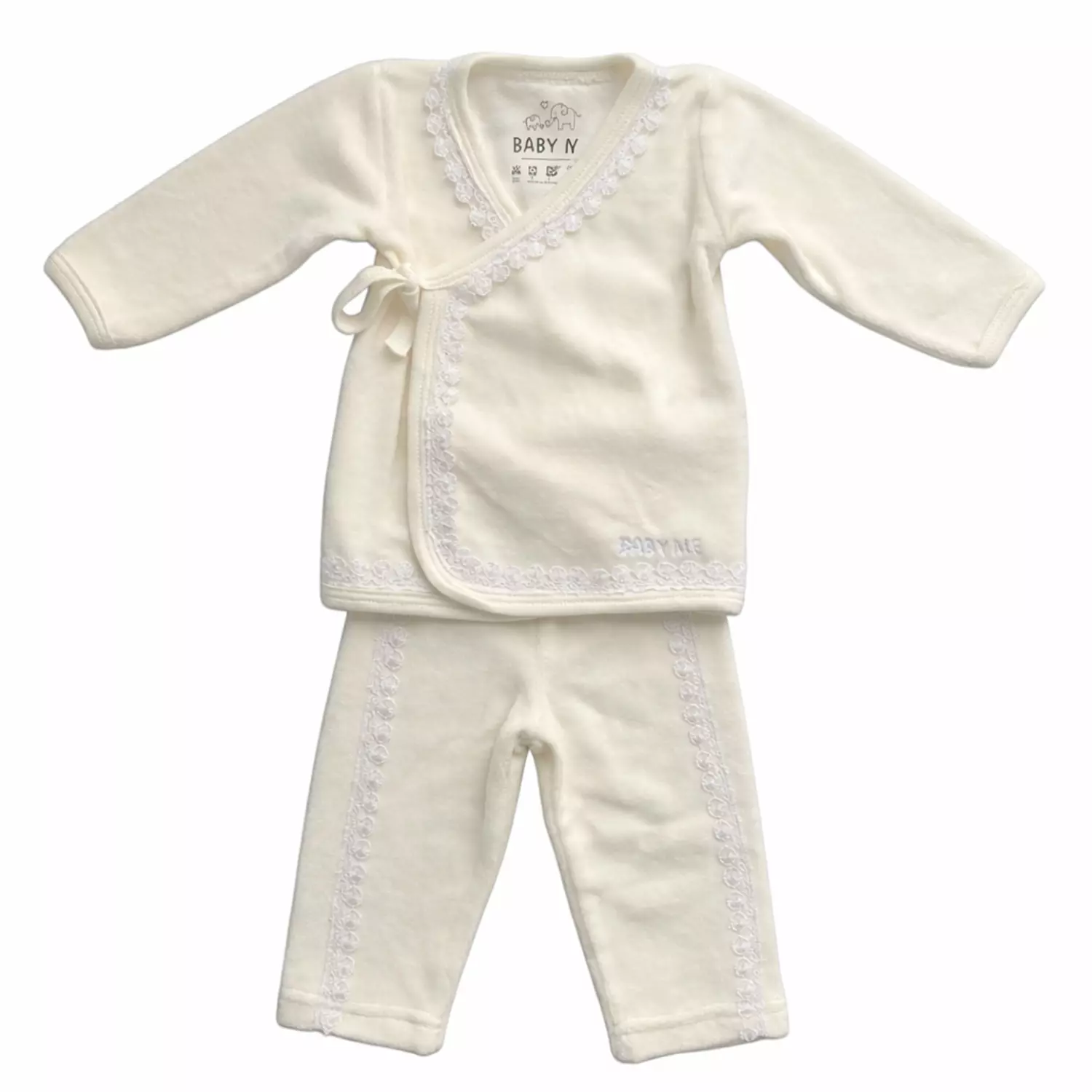 <p style="text-align: center">Classic cradles kimono set</p>