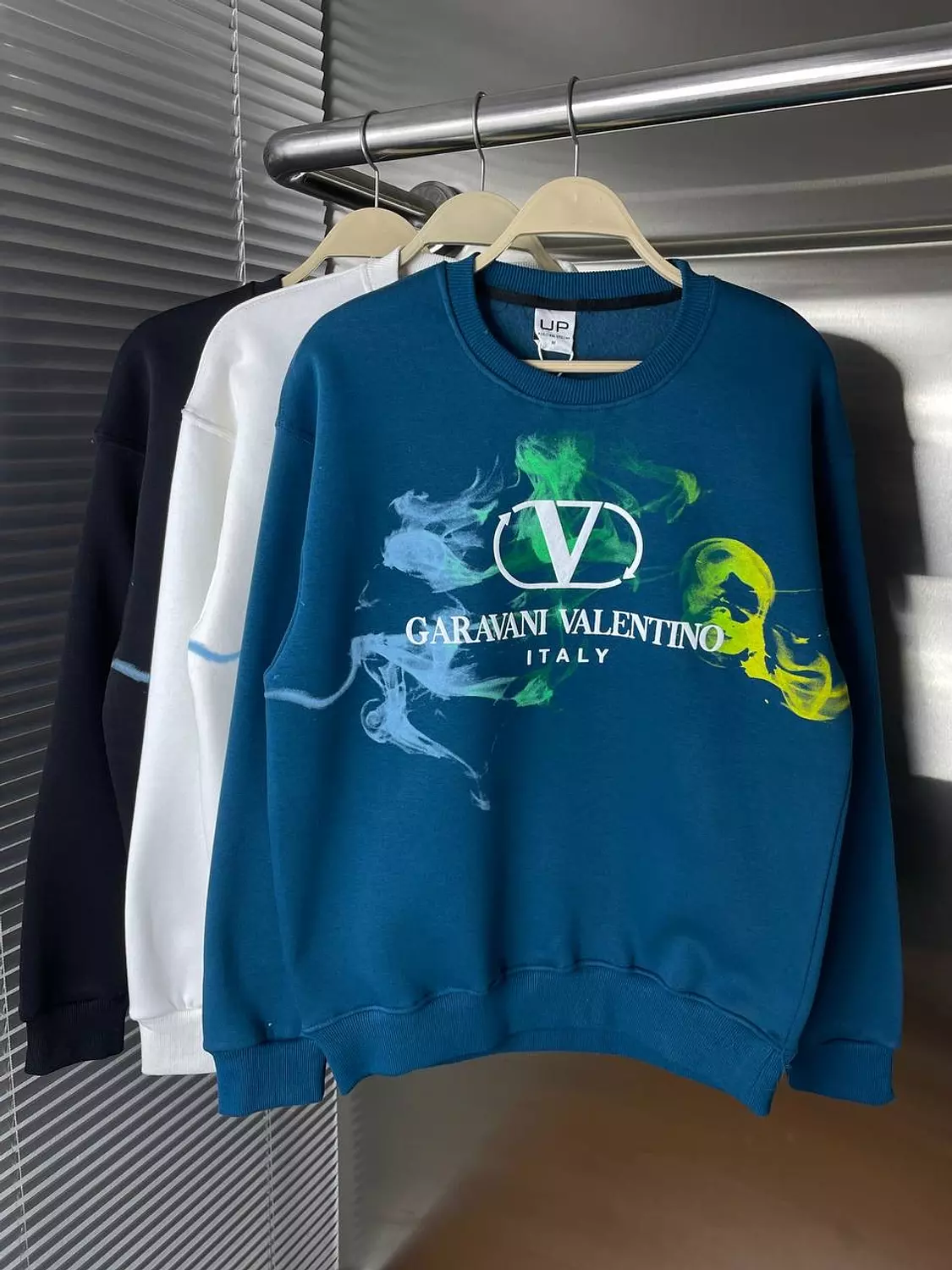 <p style="text-align: start"></p>