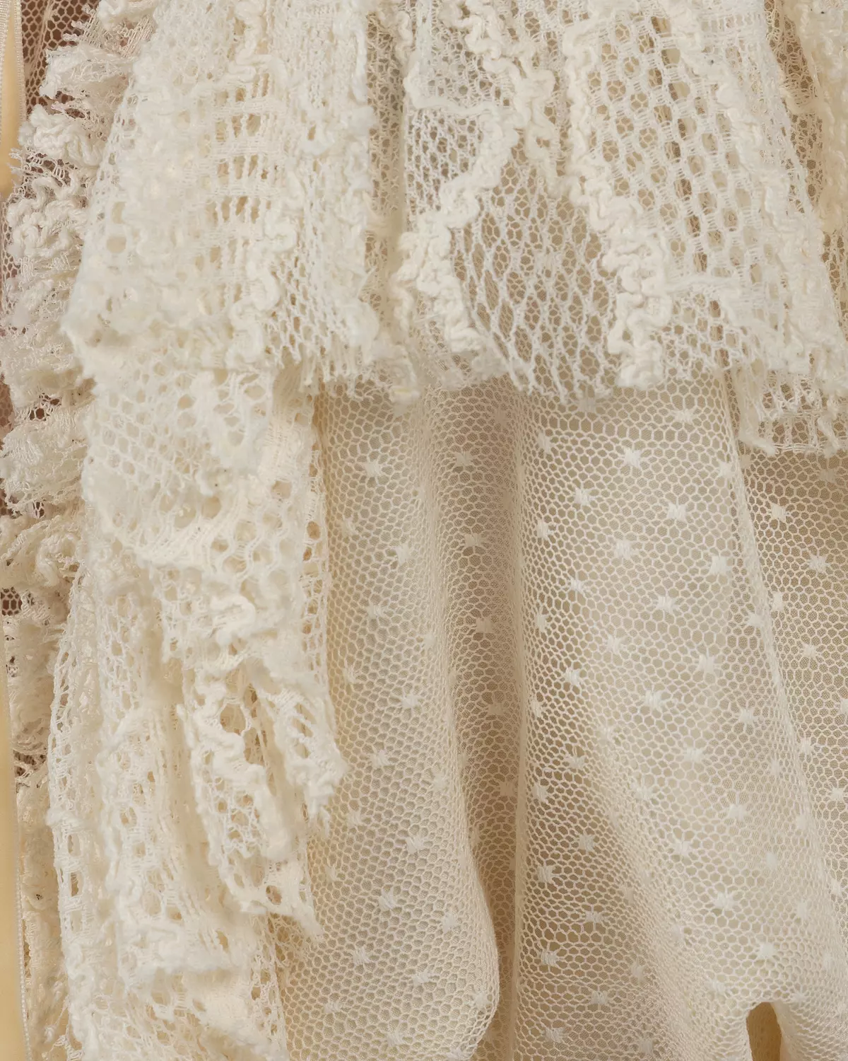  Playful Cream Balloon Top 6