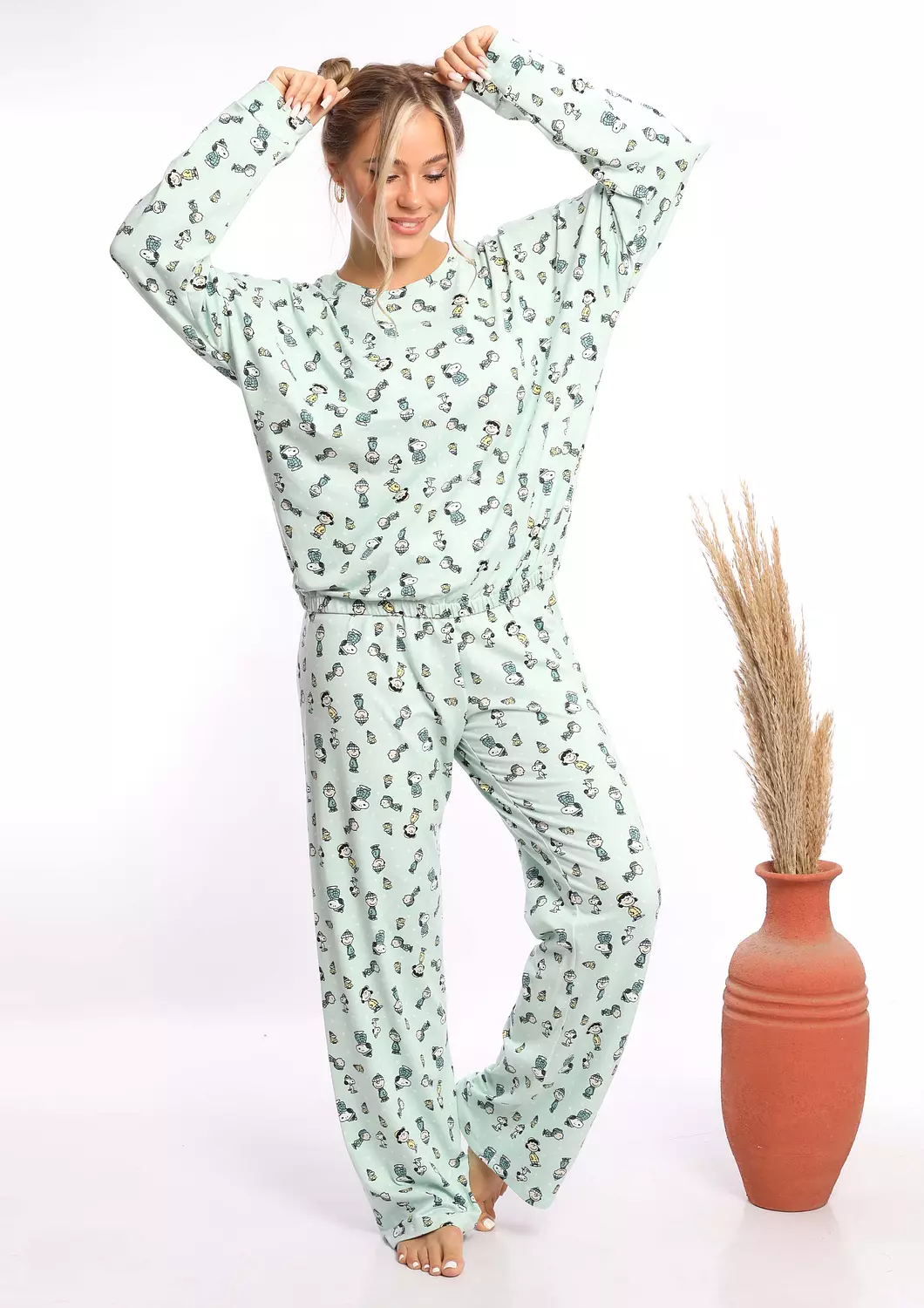 C342 SNOOPY LOOSE FIT PAJAMA SET  image