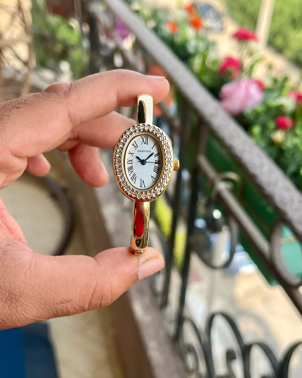 Cartier Bracelet with sparkles 3