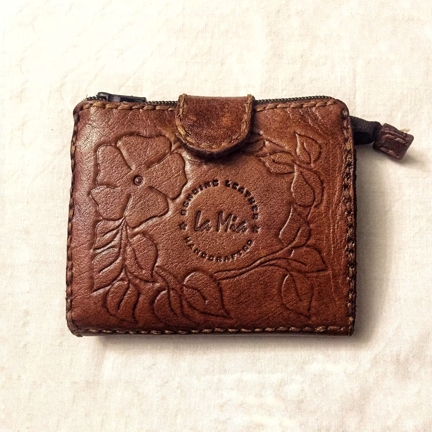 Tooled flowers leather wallet -flap closure image
